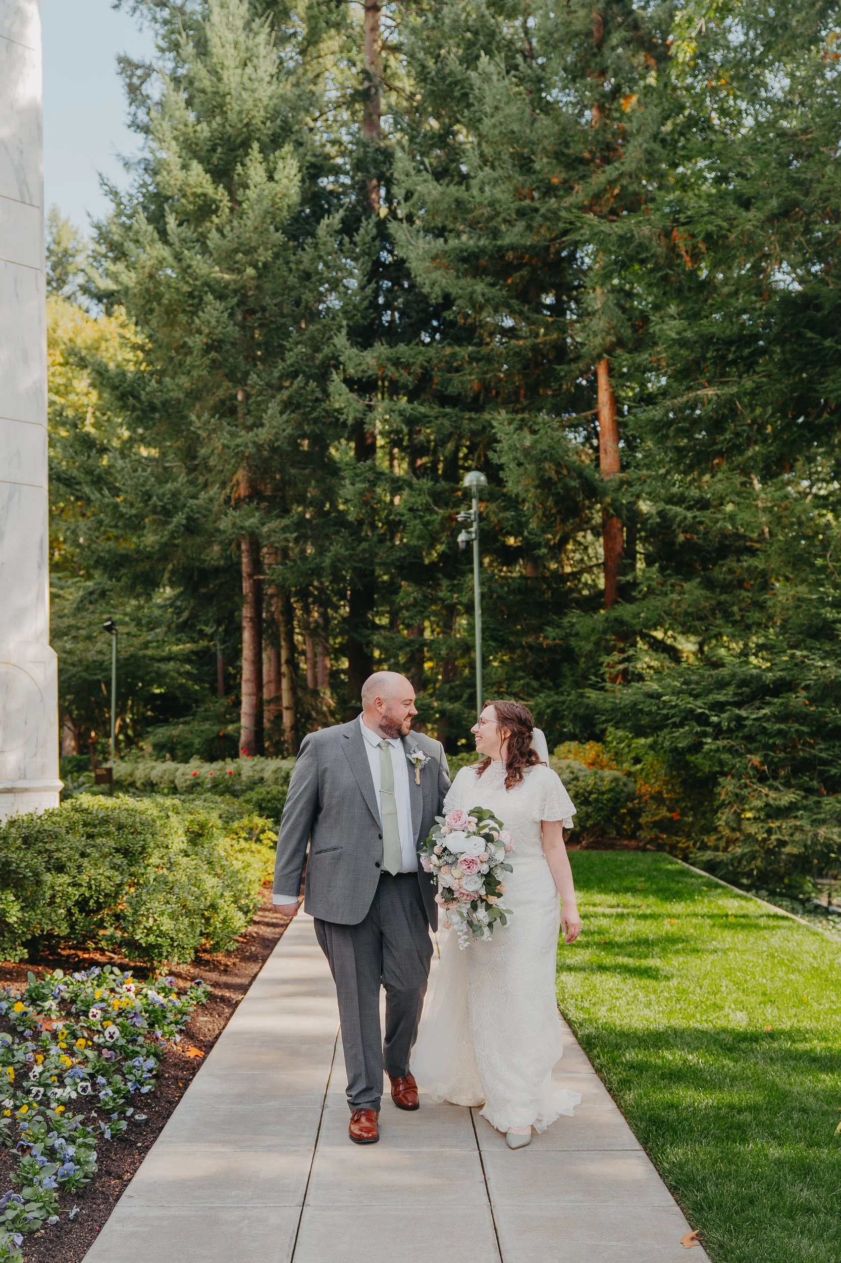 Temple Oregon wedding photographer-519.jpg