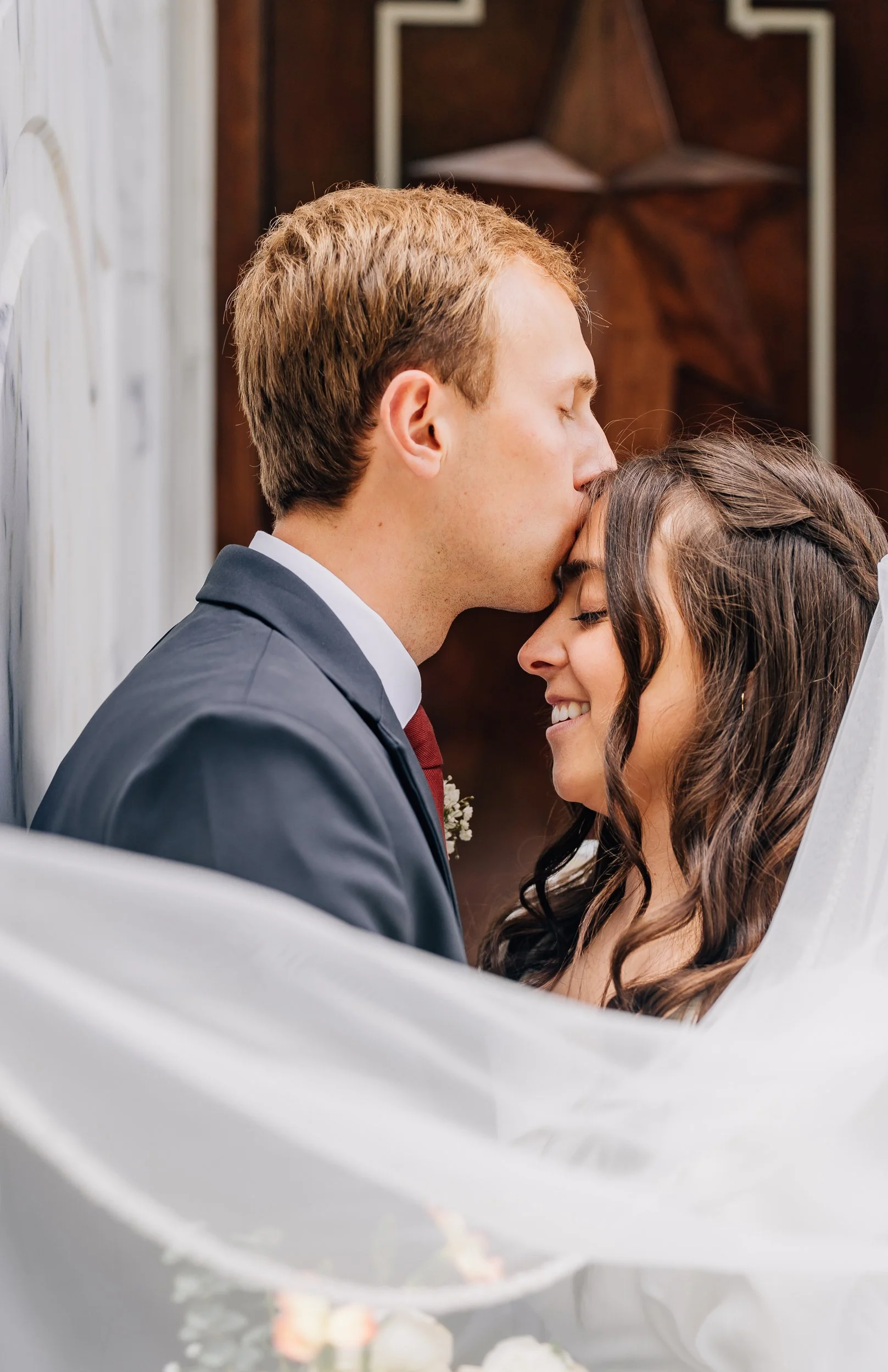 LDS temple wedding photographer-33.jpg