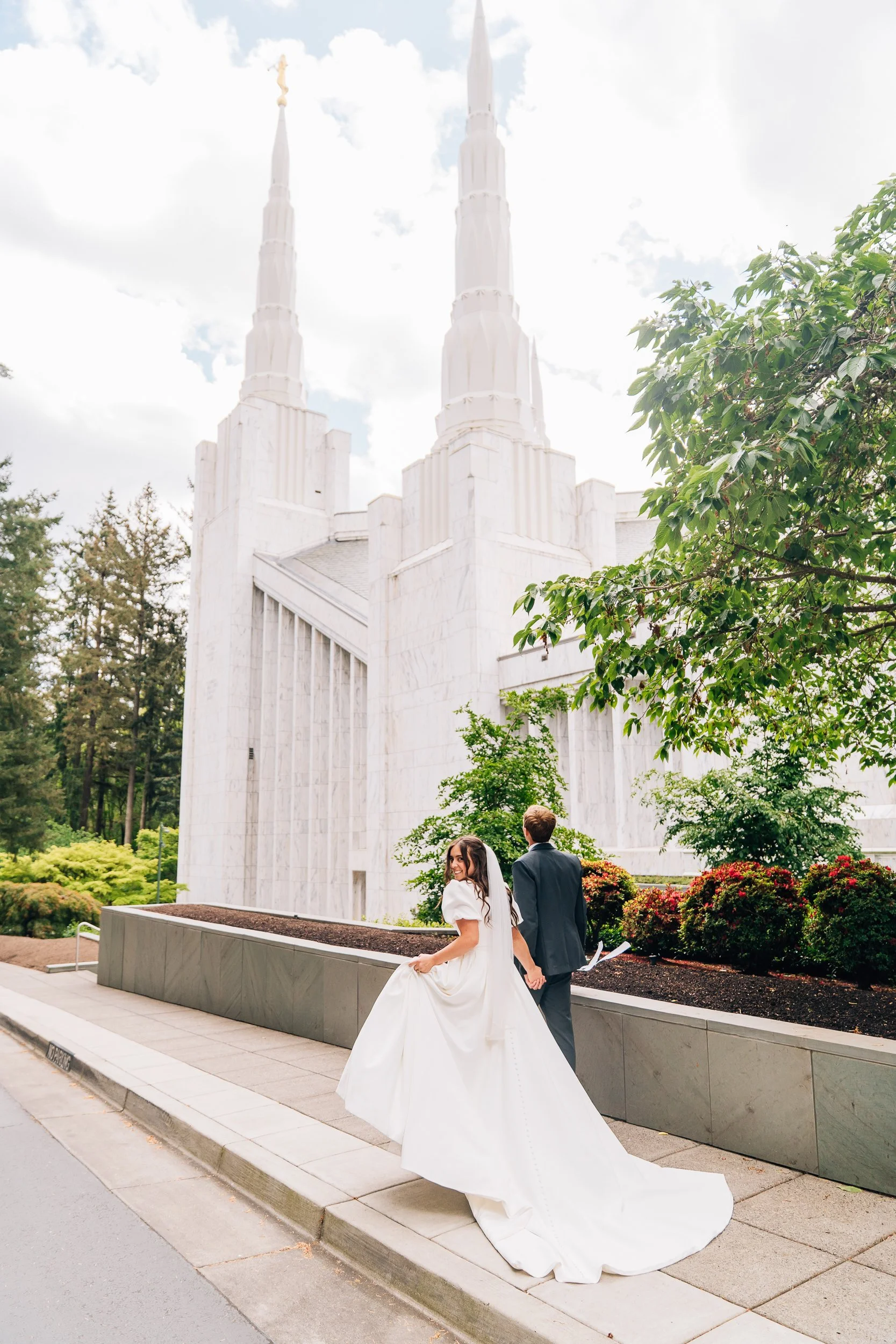 LDS temple wedding photographer-39.jpg