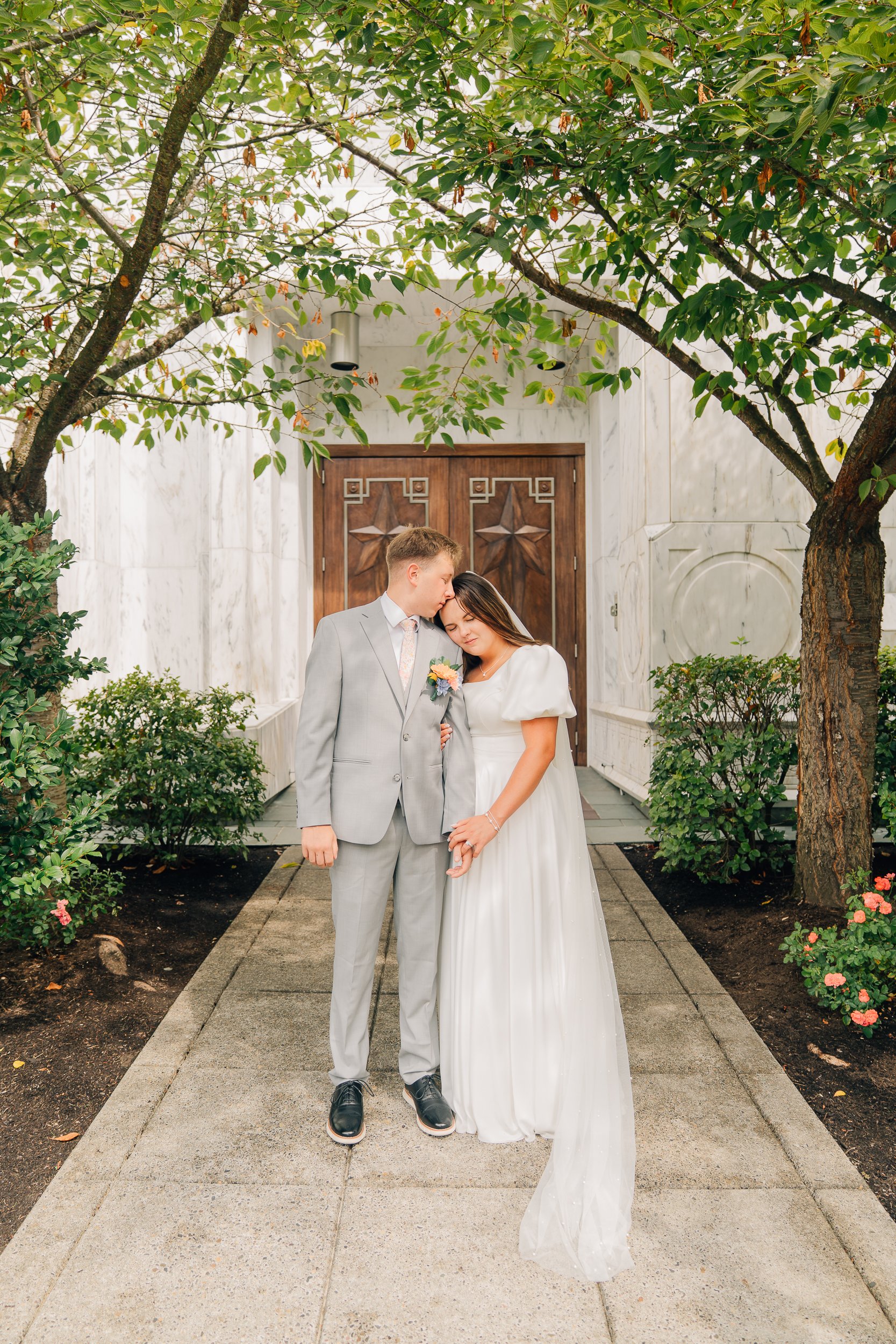 Portland Oregon Temple Wedding Photographer-30.jpg