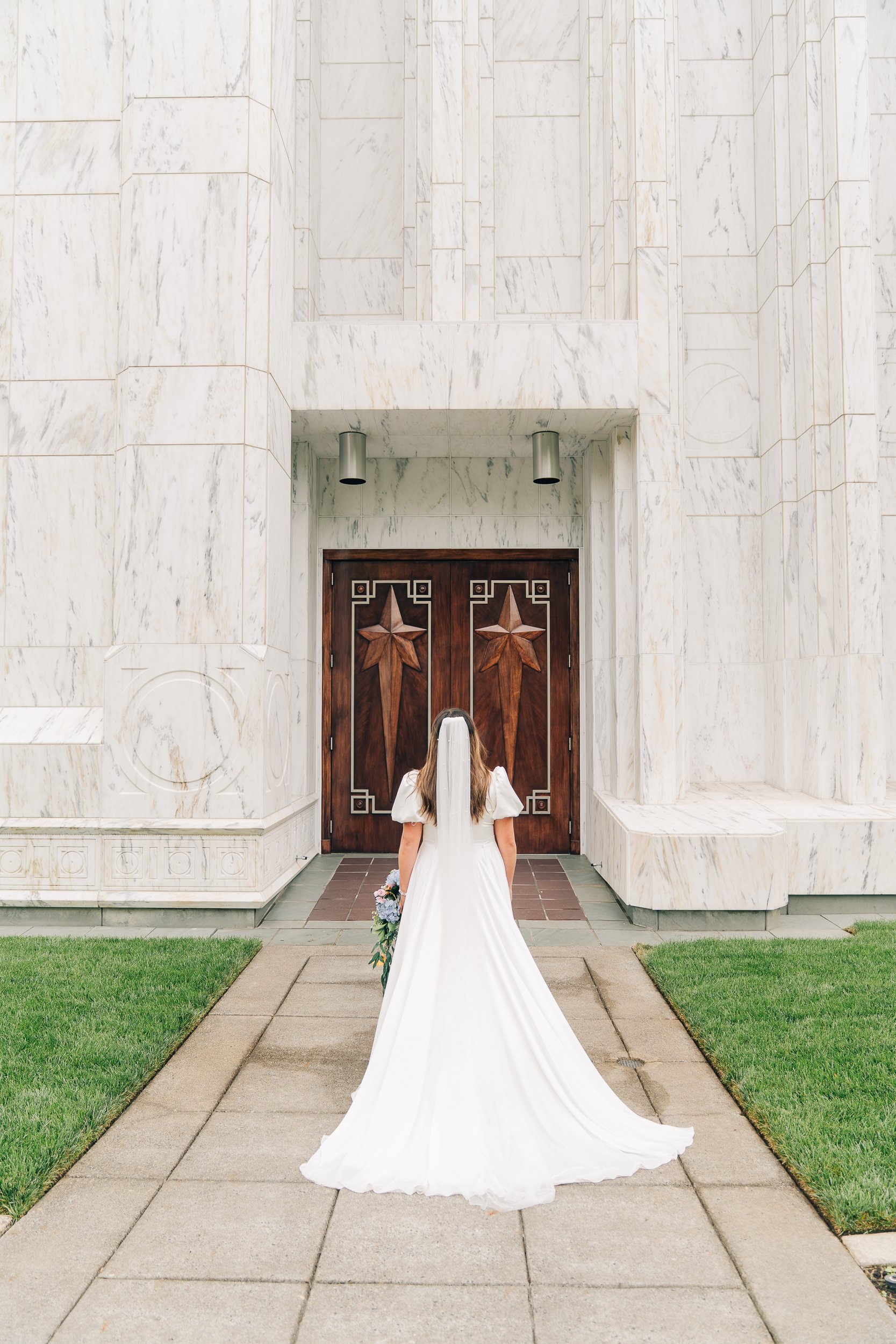 Portland Oregon Temple Wedding Photographer-34.jpg