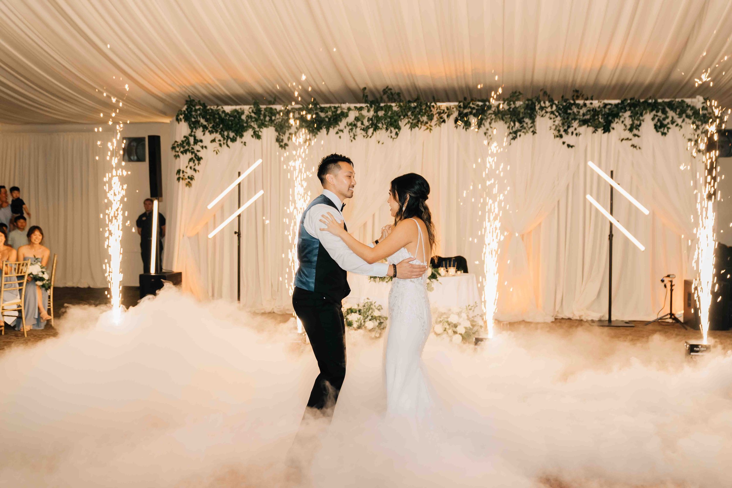 Oregon Golf Clun Wedding photographer -83.jpg