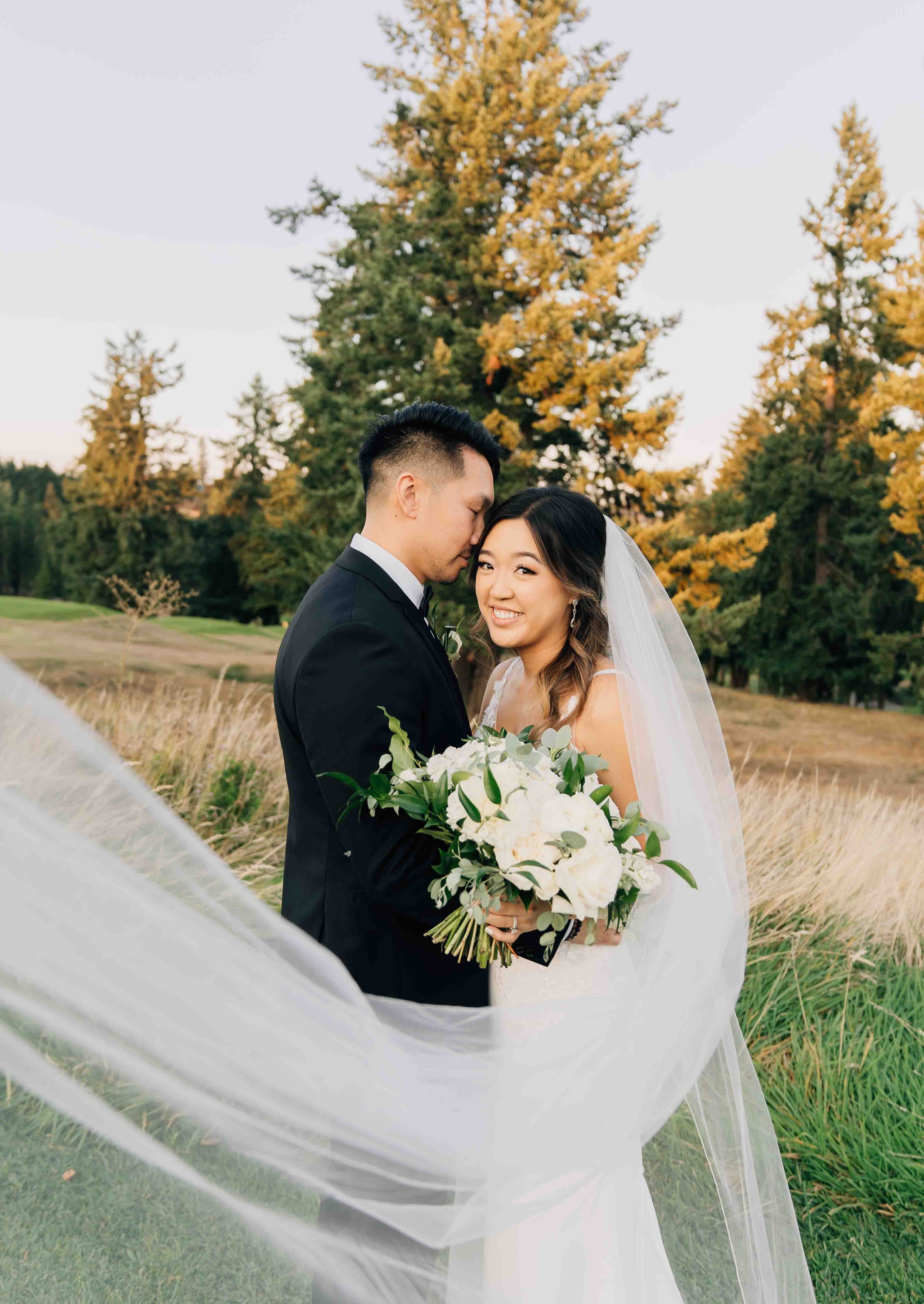 Oregon Golf Clun Wedding photographer -74.jpg