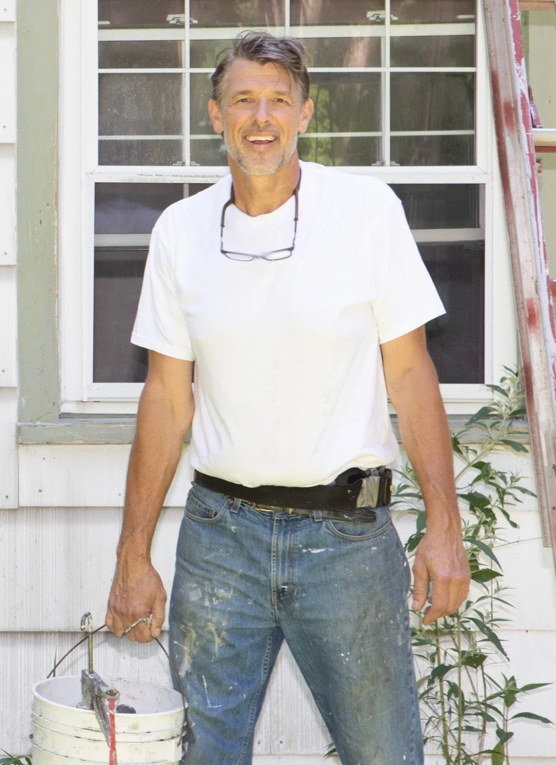 Tom Kitt handyman and contractor serving  homeowners in Lakewood Ranch and Sarasota Florida