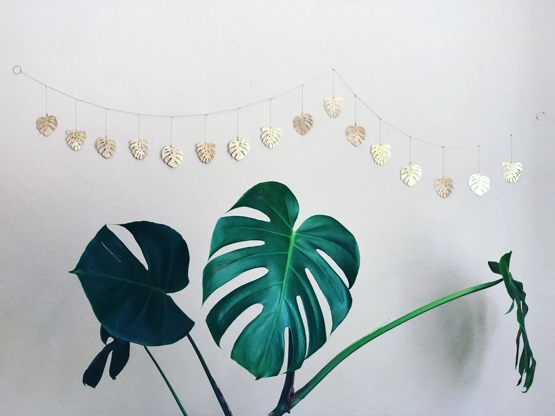 Monstera Garland