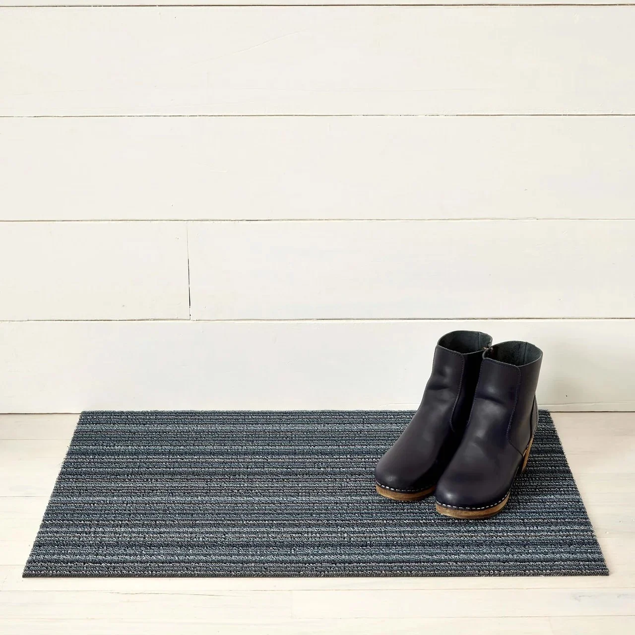 Skinny_Stripe_Blue_Doormat.jpeg