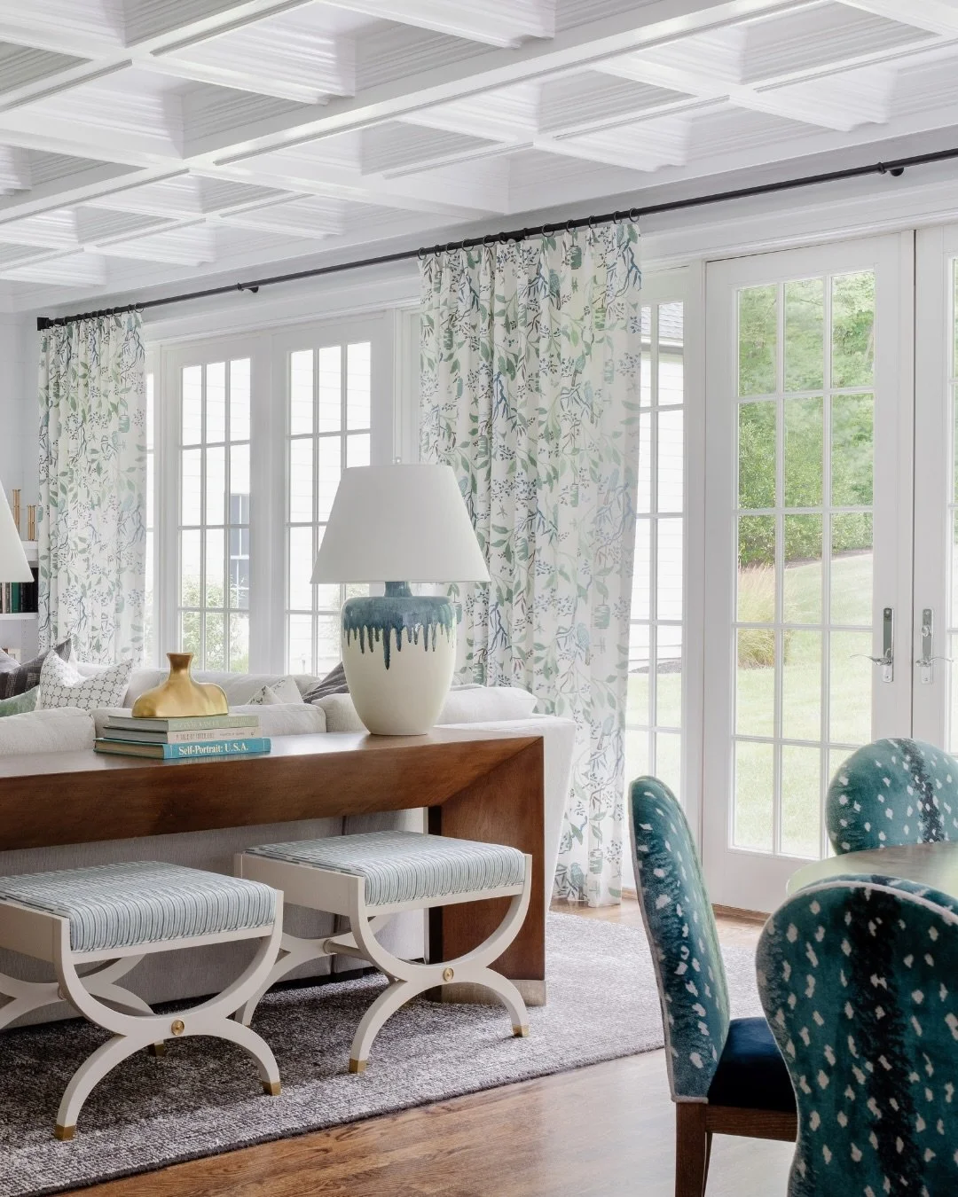 Opening up a floor plan is only the beginning.

The real transformation happens in how each space speaks to the next. When you partner with us from the start of your renovation, we&rsquo;re not just thinking about removing walls; we&rsquo;re designin