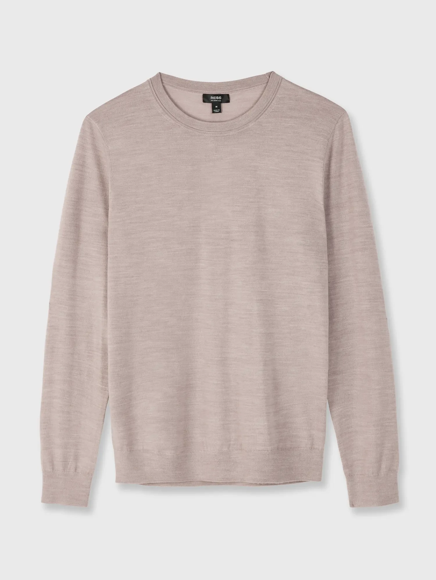 ecom-layflat-content-jumper-menswear-studio.webp