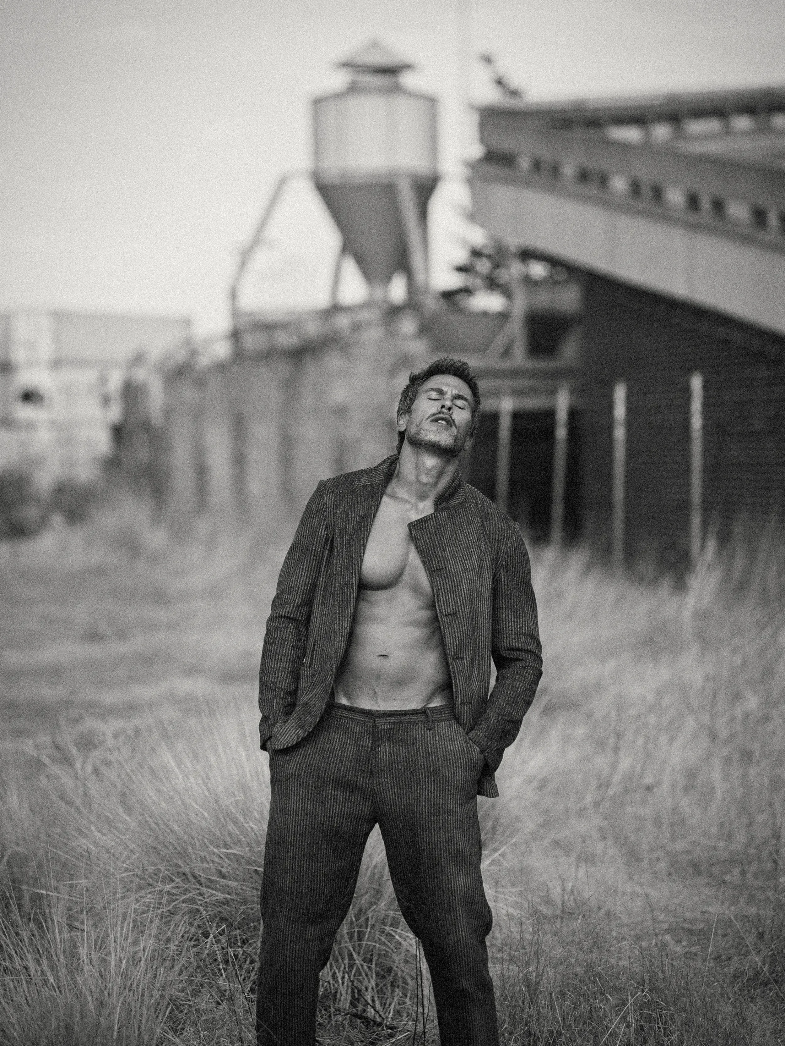 fashion-editorial-menswear-location-cape-town-4.webp