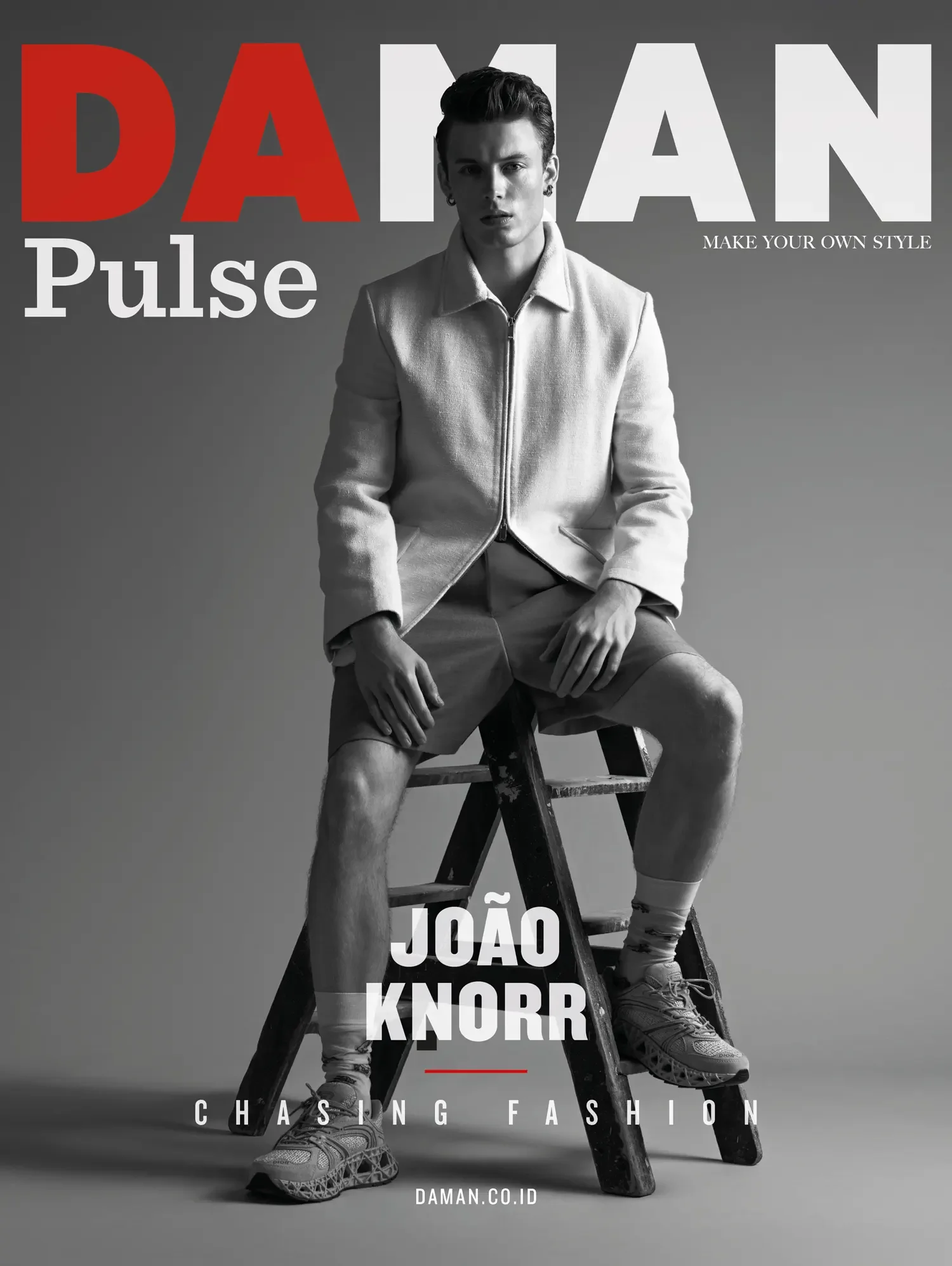 fashion-editorial-menswear-photo-studio-1.webp