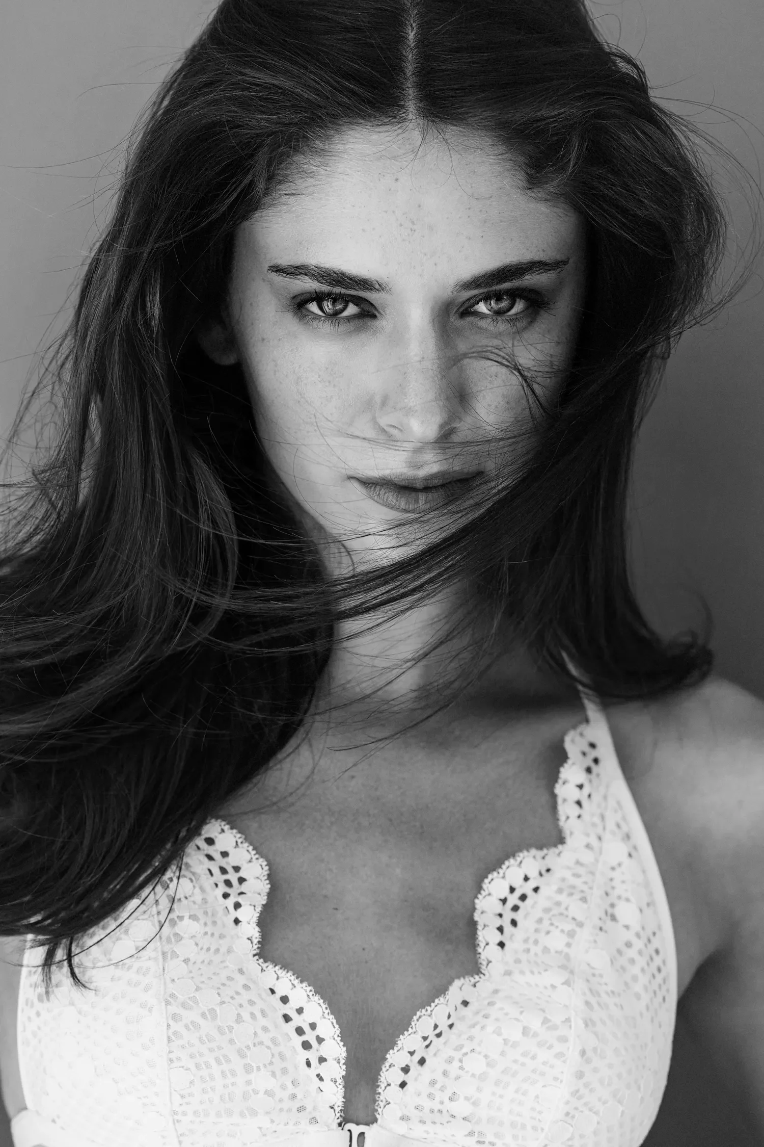 women-fashion-shoot-5.webp
