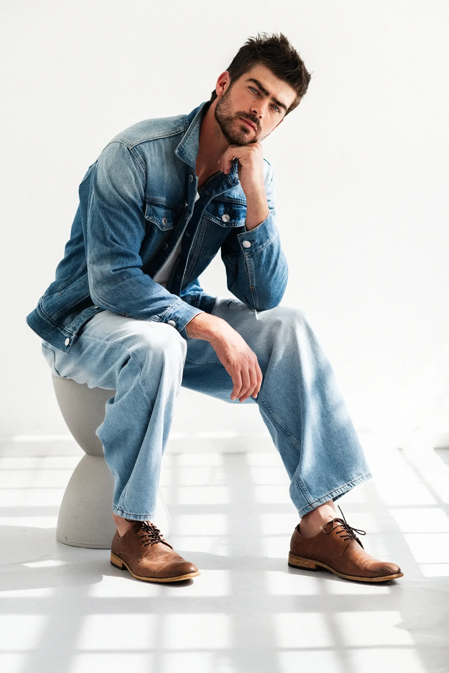 mens-fashion-shoot-12.webp