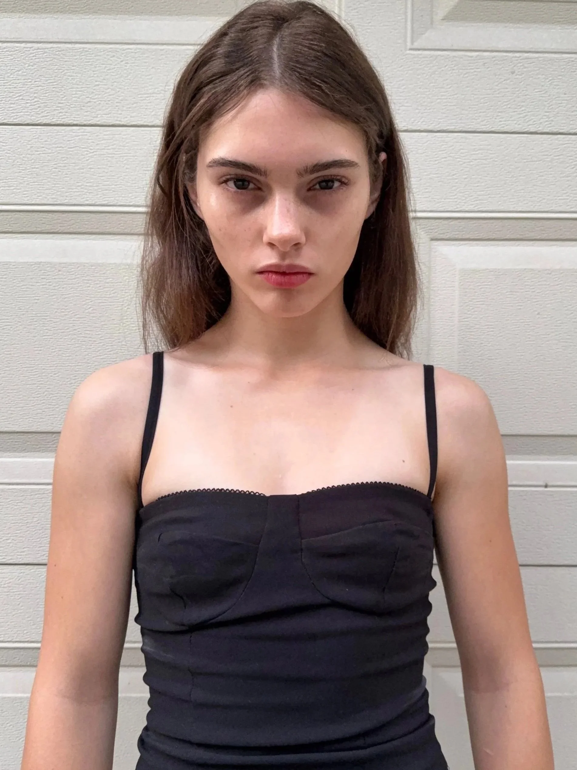 CIERRA | height=5'4" | waist=25 | shoe=8.5 | hair=brown | location=New York | sex=female