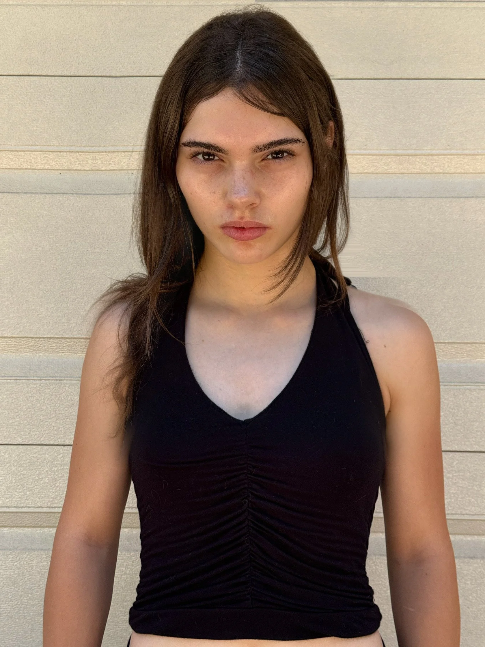 CIERRA | height=5'4" | waist=25 | shoe=9 | hair=brown | location=New York | sex=female