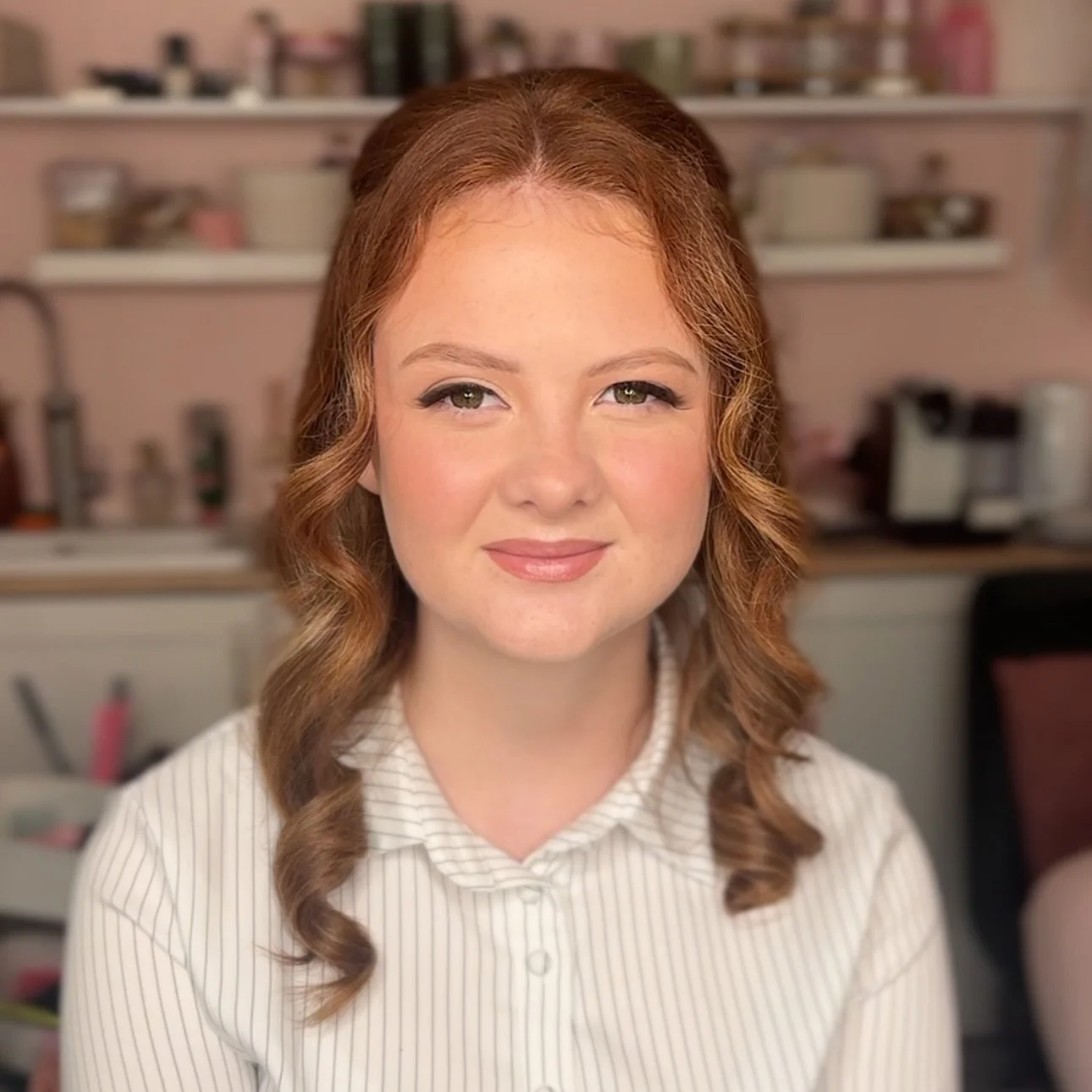 Prom Queen 👑

It&rsquo;s the season for proms! This year seemed so busy for prom and my favourite part is that&rsquo;s a lot of the girls have never experienced getting their hair and makeup done 💗

It&rsquo;s always a fun and heartwarming experien