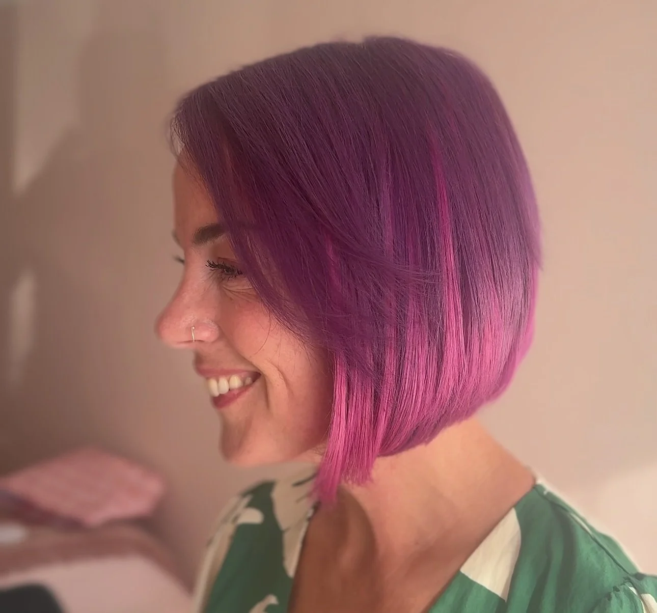 More fun in colour 💜🩷

Absolutely obsessed with these hair extensions! How much fun are they! Even with short hair extensions can add such a difference - we added slight length and thickness to fill out her bob and added even more of a pop of colou