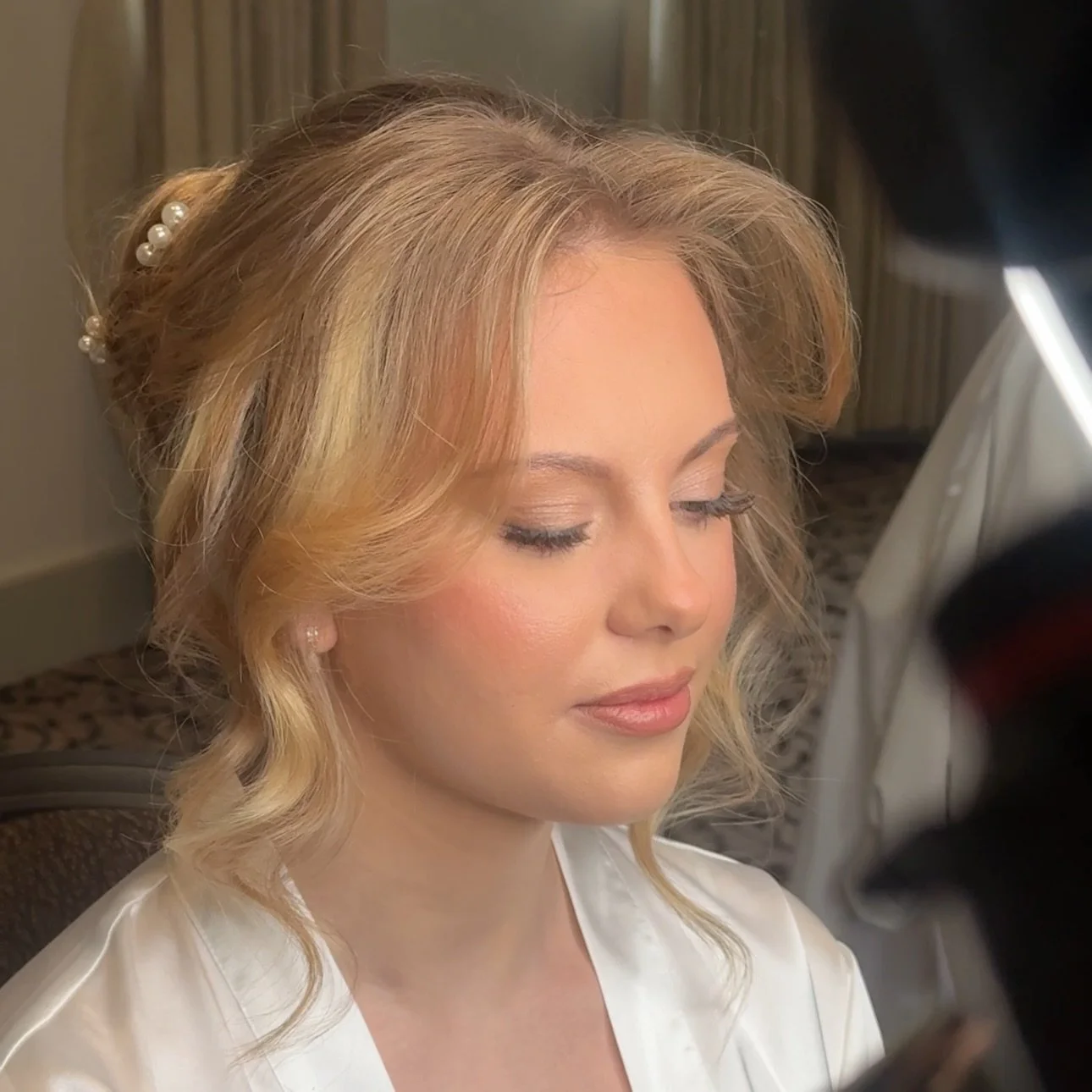 nothing beats that bridal glow ✨

I just love a wedding morning, they are always so fun and full of joy! forever grateful for this job!

#kentmua #kentwedding #kentbride #hmua #bridalmakeup