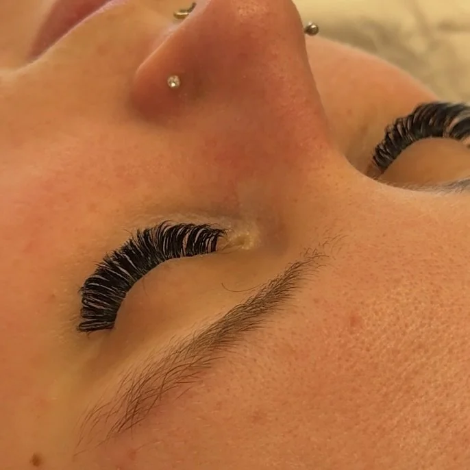 fresh angels 🪽

full set of angels are &pound;45, offered in black, brown or mixed lashes 

#lashtech #kentlashes #rochester #rochesterlashes #kentlashtech