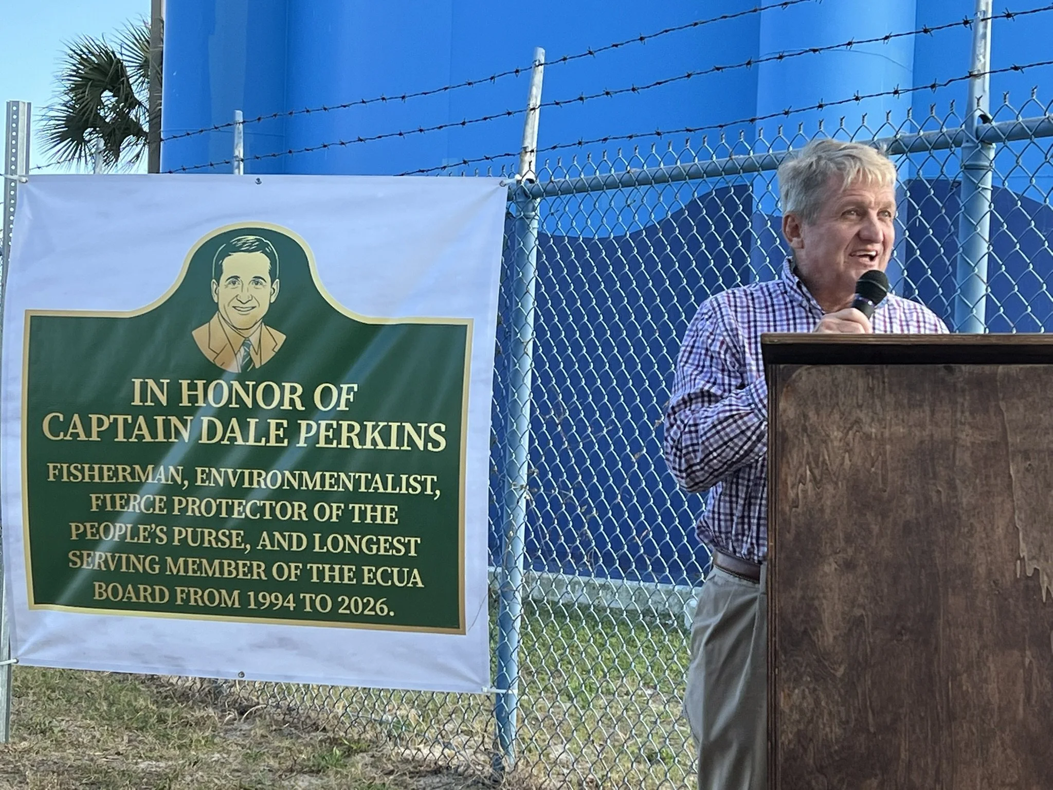 Dale Perkins Honored At Beach Dedication Ceremony