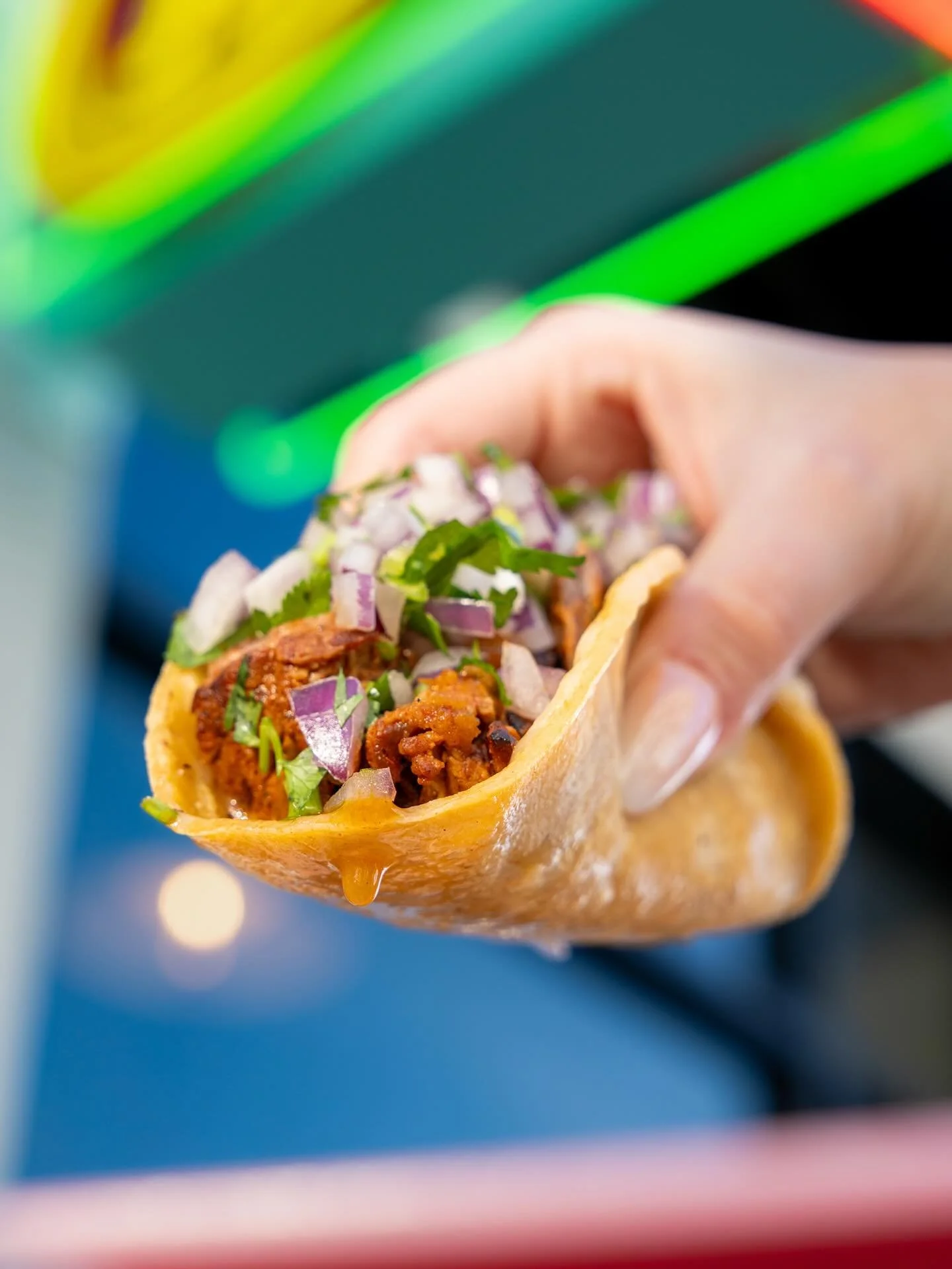 🌮 Taco Tuesday is BACK ✨ 

$3 tacos all day + $2 off ASB Lite Lagers. Your midweek survival kit is waiting inside @allseasonbrewing 

See you tonight 🍺🌮

📍 Inside All Seasons Brewing Co. &ndash; 800 S La Brea Ave, LA

#ChicasTacos #LAeats
.
.
.
.