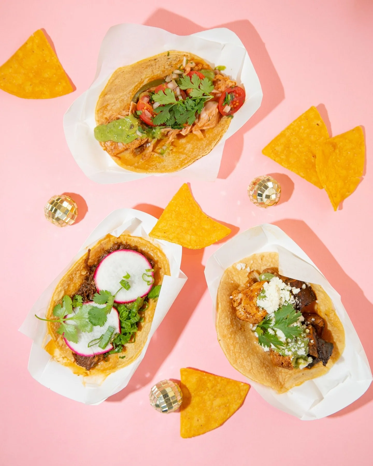 It&rsquo;s Friday, babe&hellip; and that means it&rsquo;s taco time 😏🌮 
Order in and get a whole spread going with tacos, wings, fries, 
and all your favorites or come hang with us inside All Season Brewing for the full vibe 🍺✨

However you&rsquo;