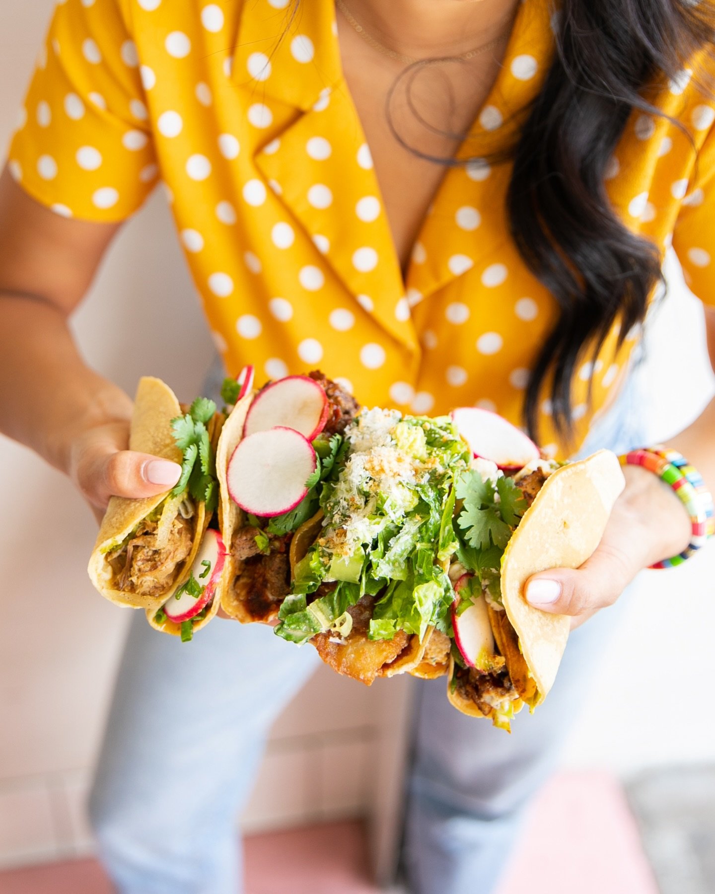 Chicas Tacos Dinner Night 😏🌮 
From stacked tacos to market bowls and that tortilla-crust pizza you can&rsquo;t stop thinking about, this spread is doing the most and we&rsquo;re here for it.

Order in for the perfect at-home feast or come see us in
