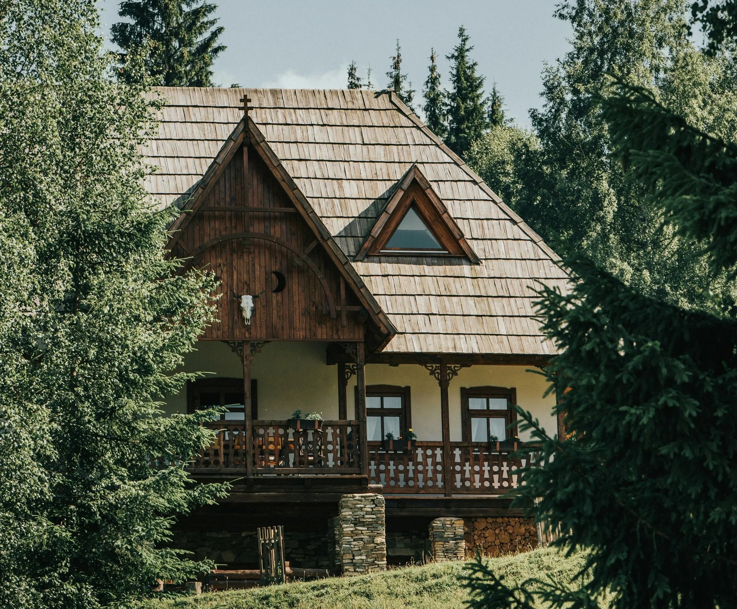 tri-lakes paint co.