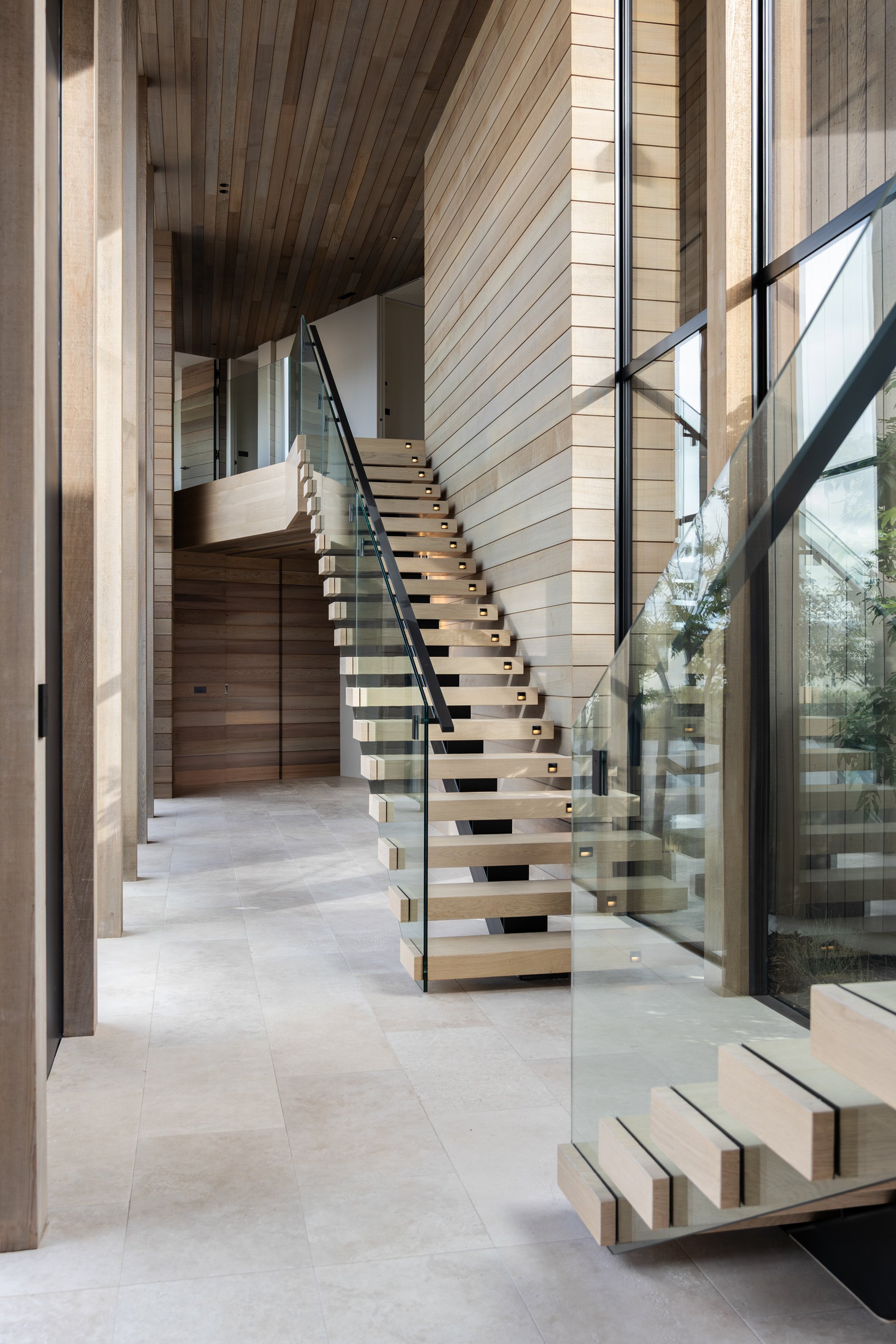 the-retreat-papamoa-stairs-03.jpg