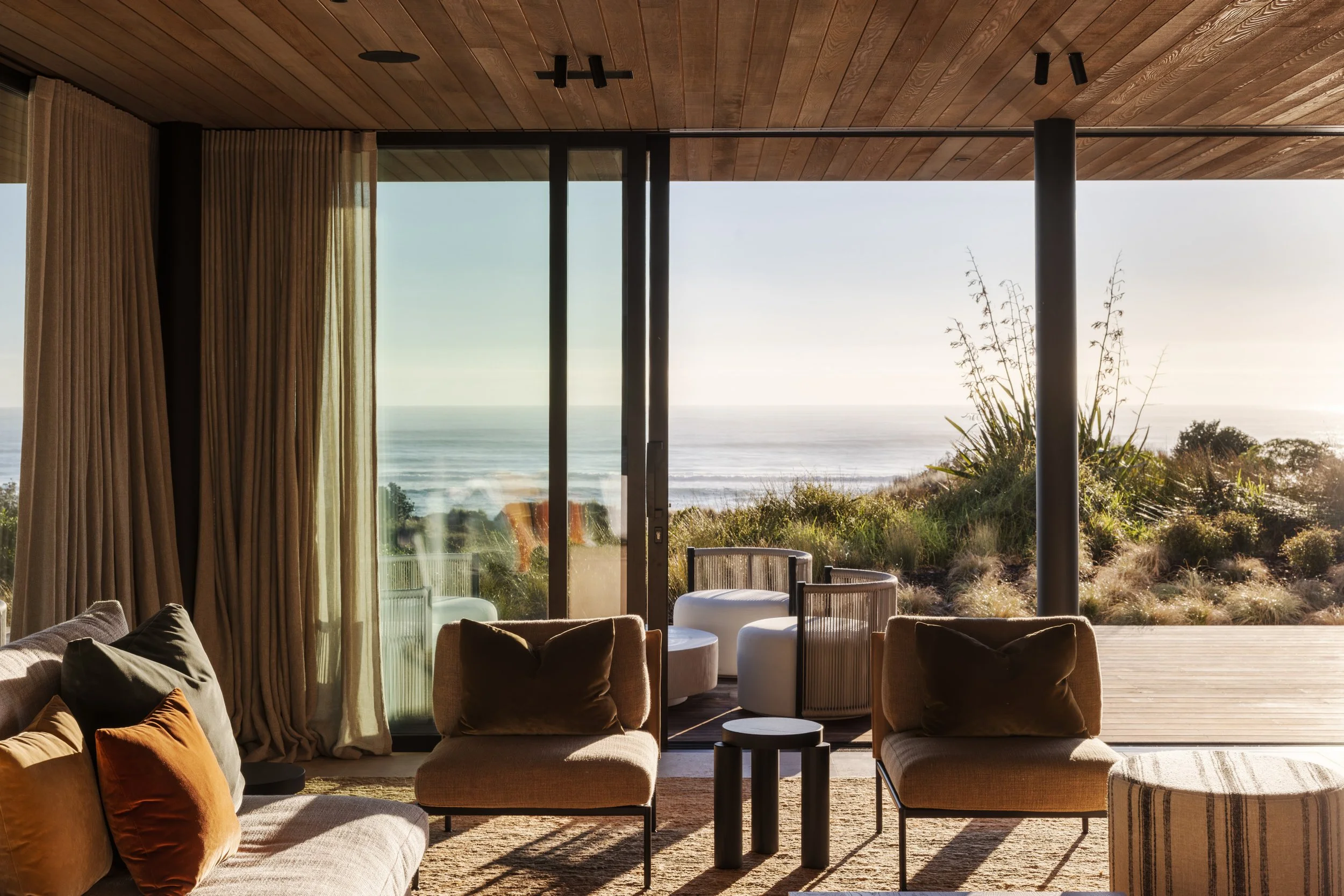 the-retreat-papamoa-living-05.jpg