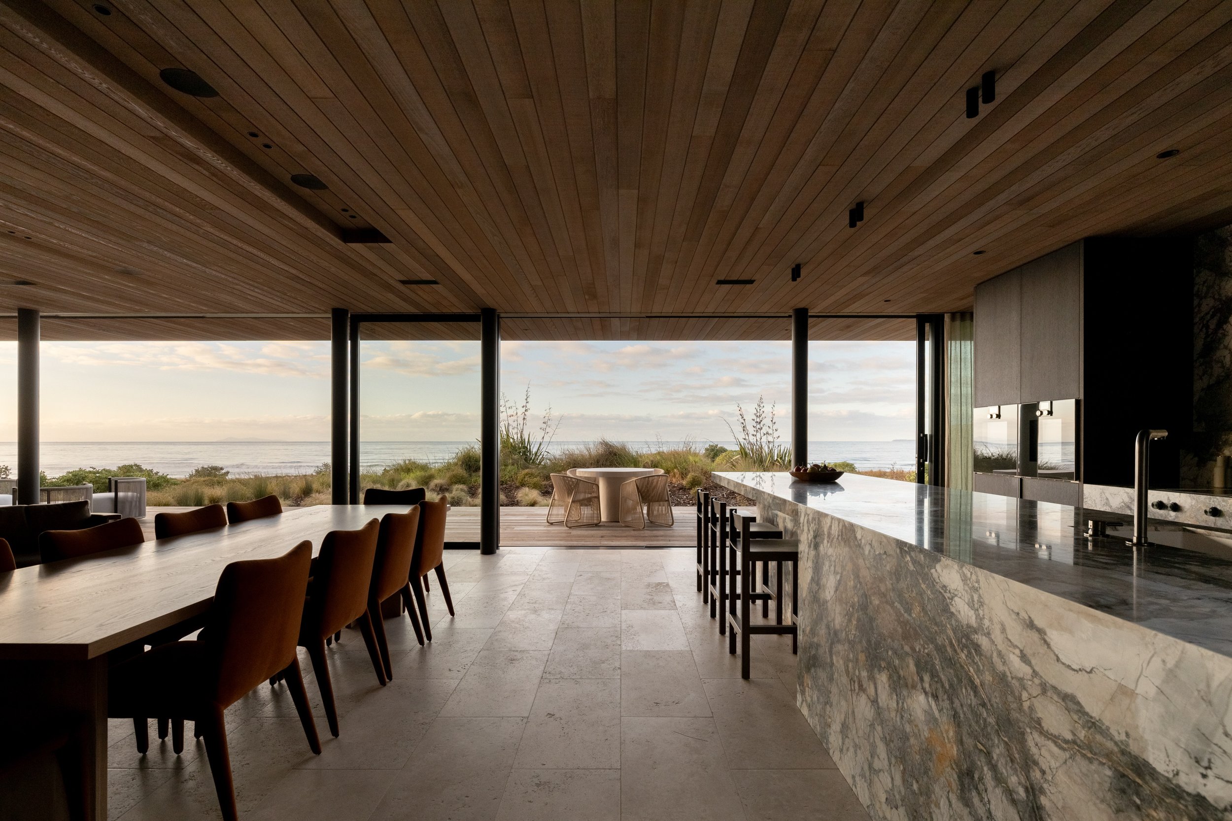 the-retreat-papamoa-kitchen-10.jpg