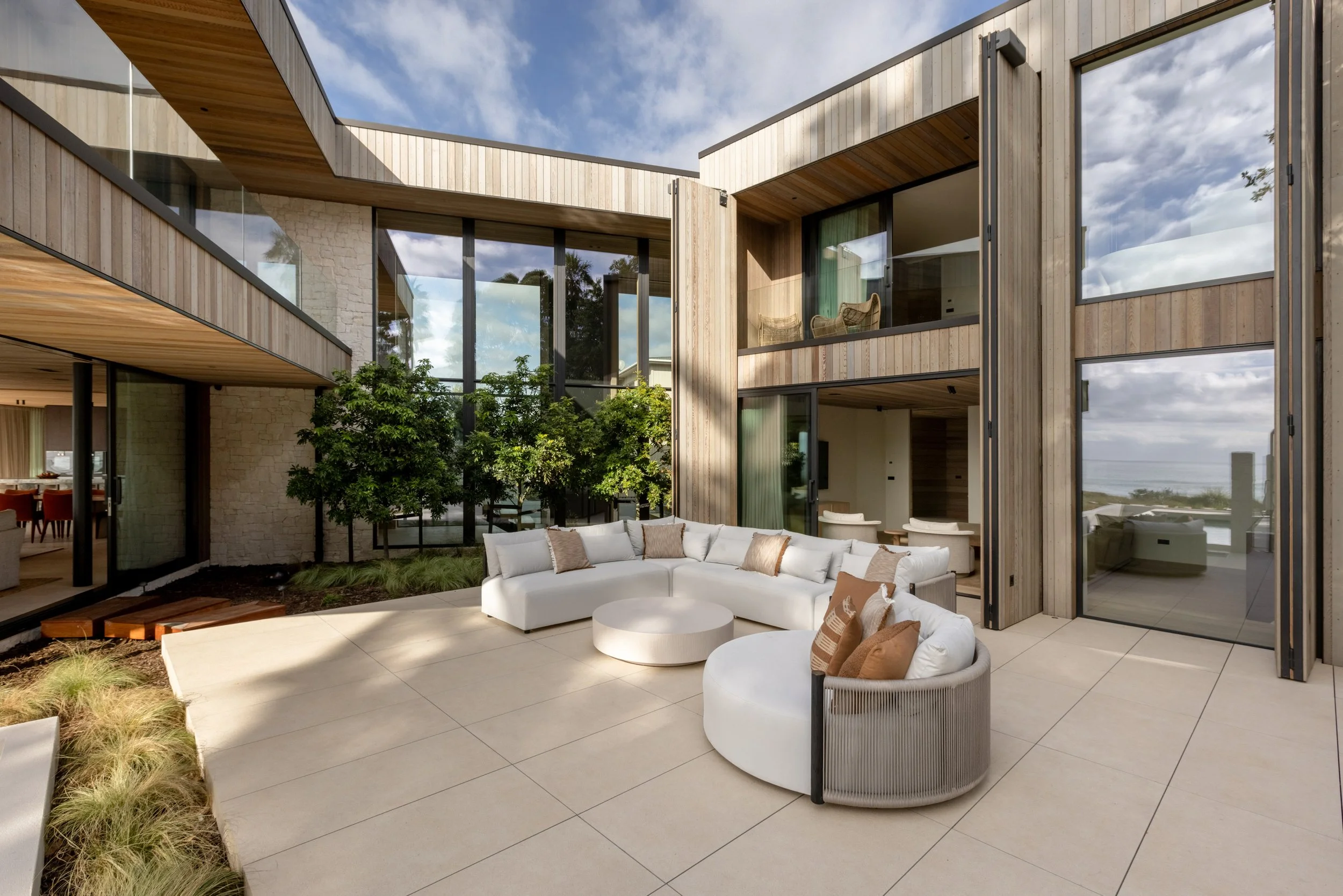 the-retreat-papamoa-outdoor-03.jpg