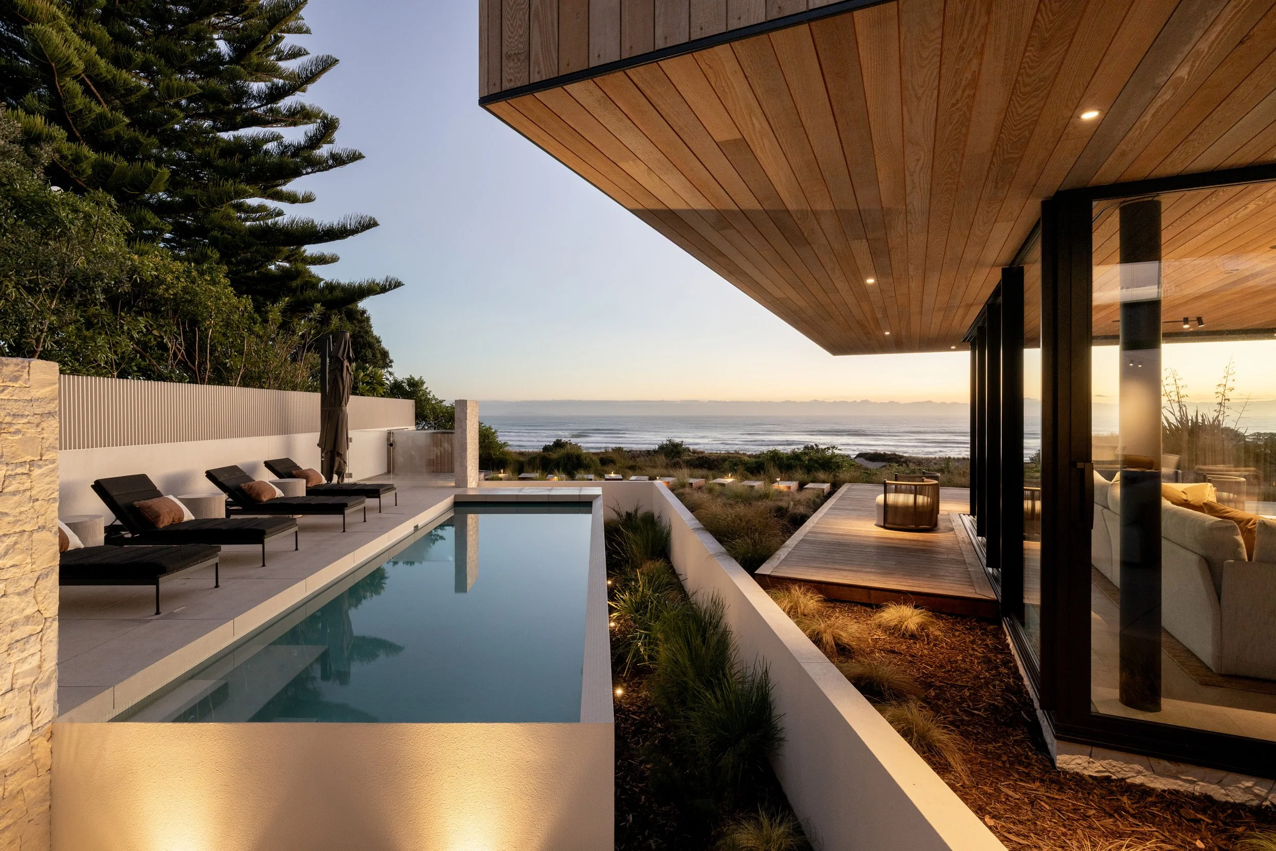 the-retreat-papamoa-pool-05.jpg
