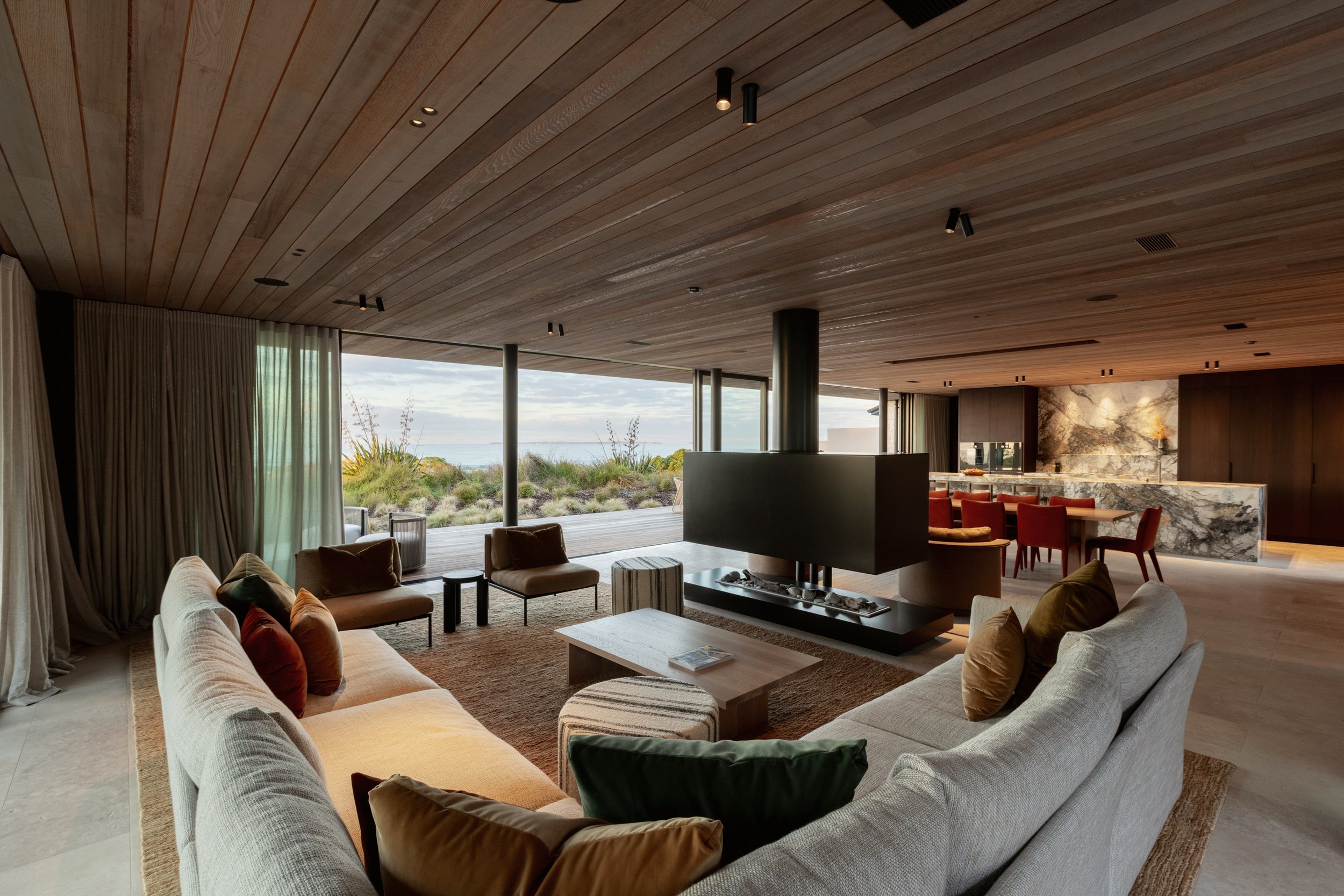 the-retreat-papamoa-living-03.jpg