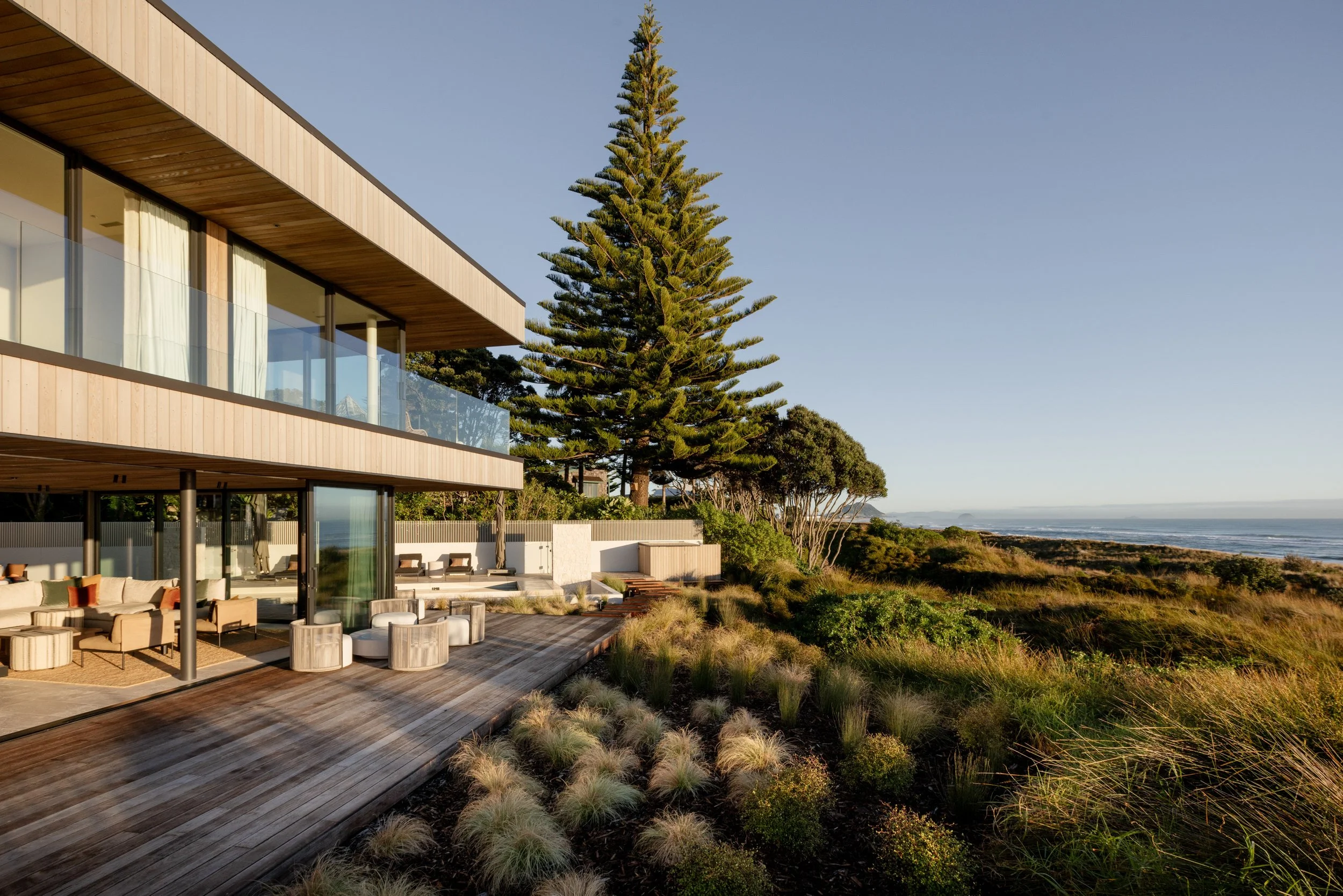 the-retreat-papamoa-outdoor-02.jpg