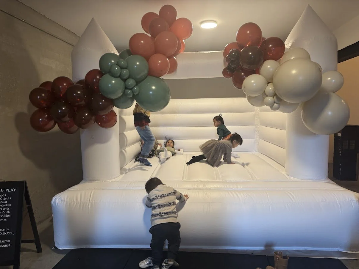 bounce castle in winnipeg