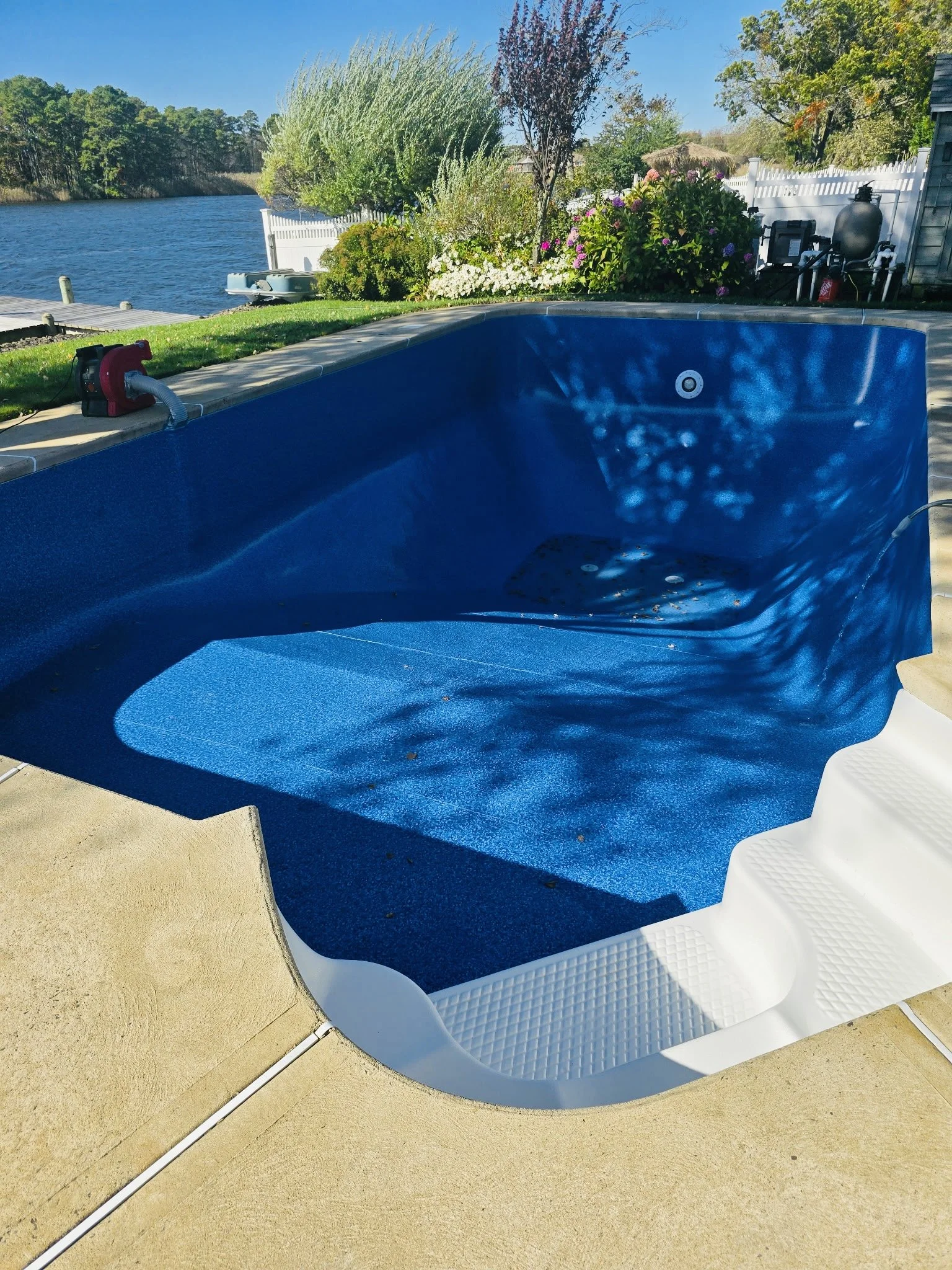 Blue Beach Pebble all over.JPG