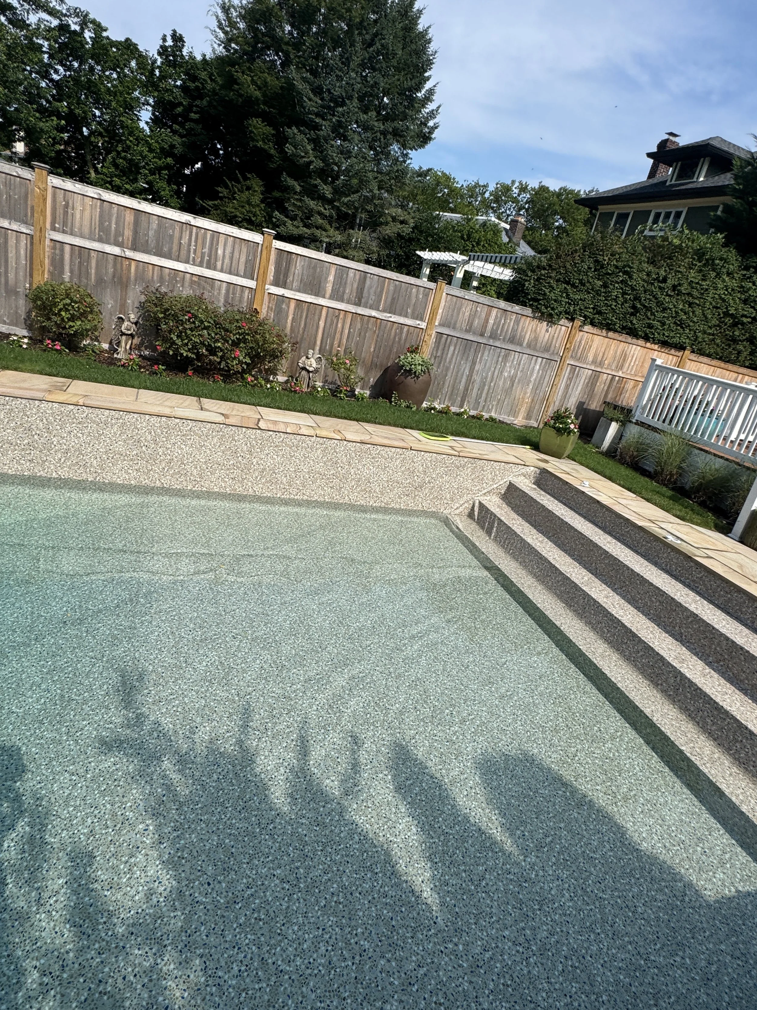 Tremezzo by LOOP-LOC