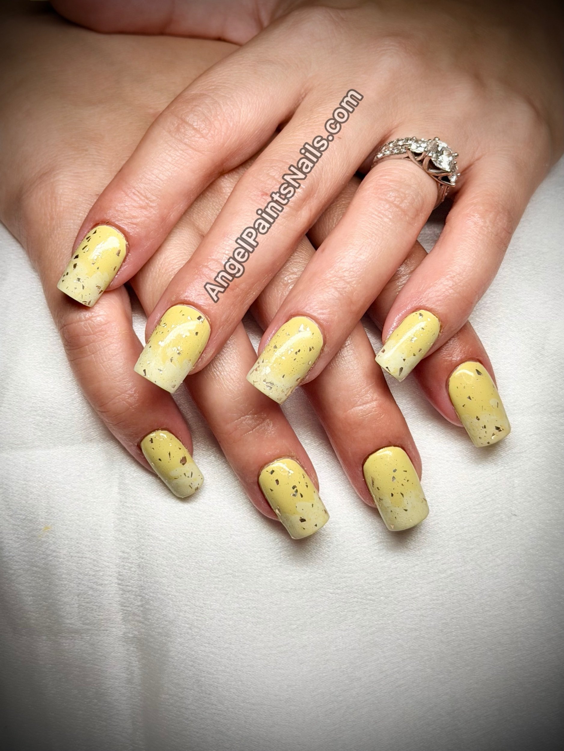 Green to White Swirl Ombre with Gold Flakes Reusable Press On Nails