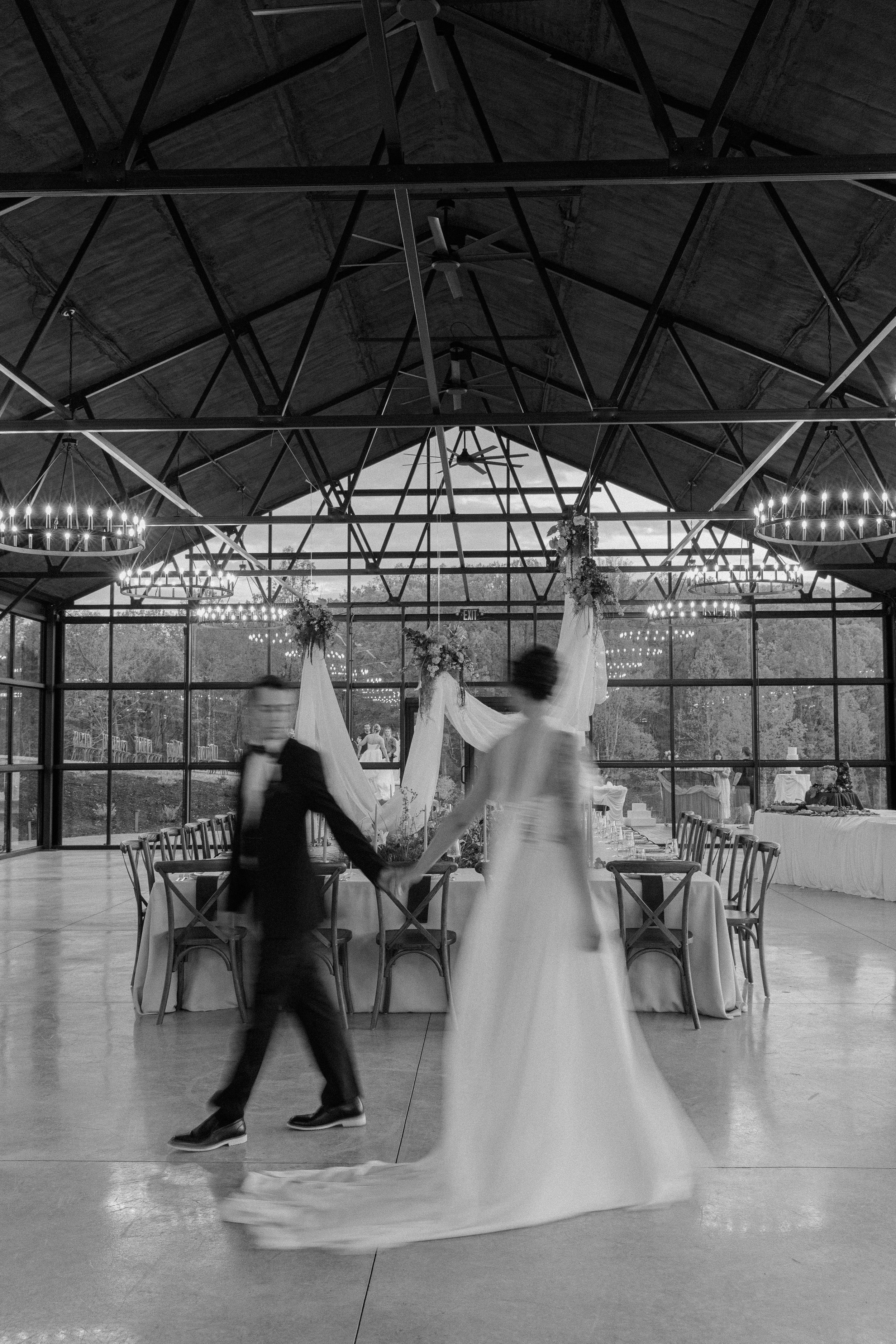 Solara-Ridge-Virginia-Wedding-Venue-19 (1).jpg