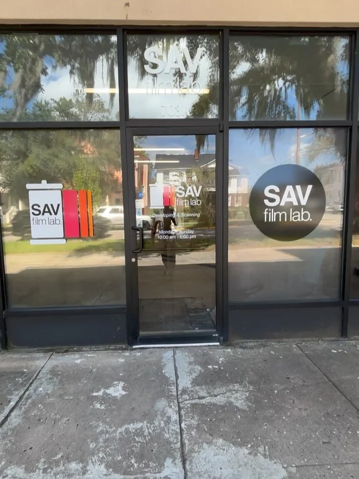 Lab update ❗️❗️❗️

We&rsquo;re making steady progress!! 

Painting has gone great with some more to go
Graphics are up ✅
Security system installed ✅
Wall built✅
Flooring install started 

We&rsquo;ve got some ways to go but I&rsquo;m so happy with ho