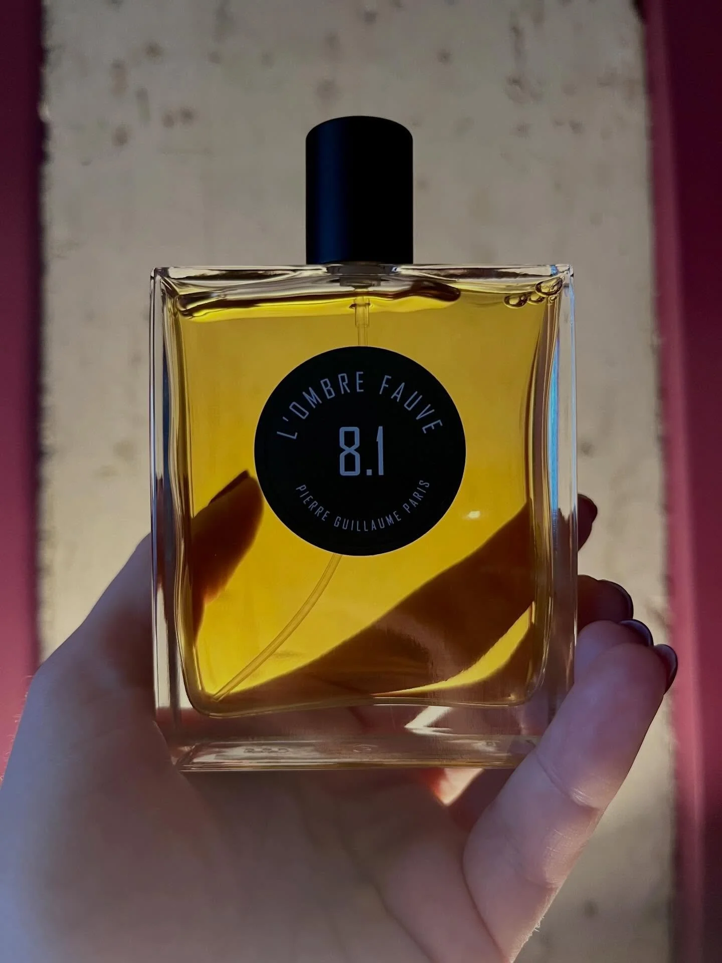 #Nosevember 26. Body 
L&rsquo;Ombre Fauve 8.1 by Pierre Guillaume (2007)
Perfumer: Pierre Guillaume 

You know when you see videos of wildly dangerous animals playing, and it&rsquo;s this delightful contradiction between the capacity of their big tee