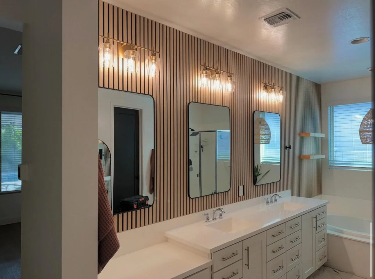 Acoustic Slat Panels Shower Stocked In Arizona