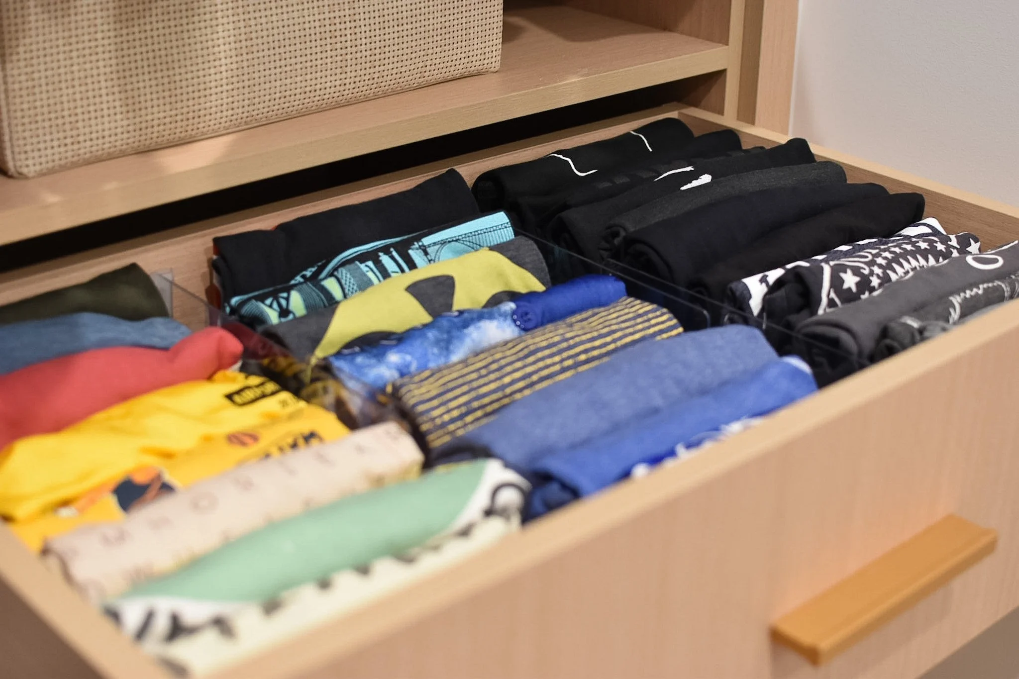 T-shirts organization