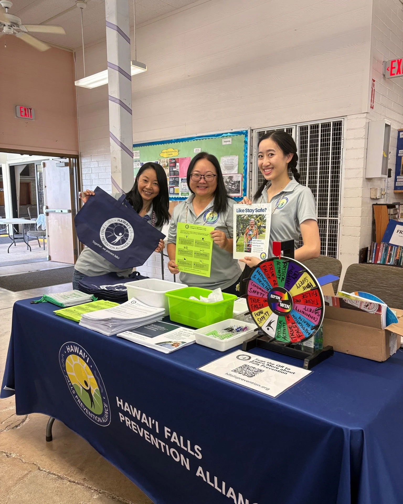 Today, we talked to many kūpuna at the Aging with Lokahi, Kūpuna Fall Prevention and Safety Community Event. Hosted at the Pearl City Community Church, we enjoyed presentations from experts in the field and handed out goodies! Swipe to see our photos