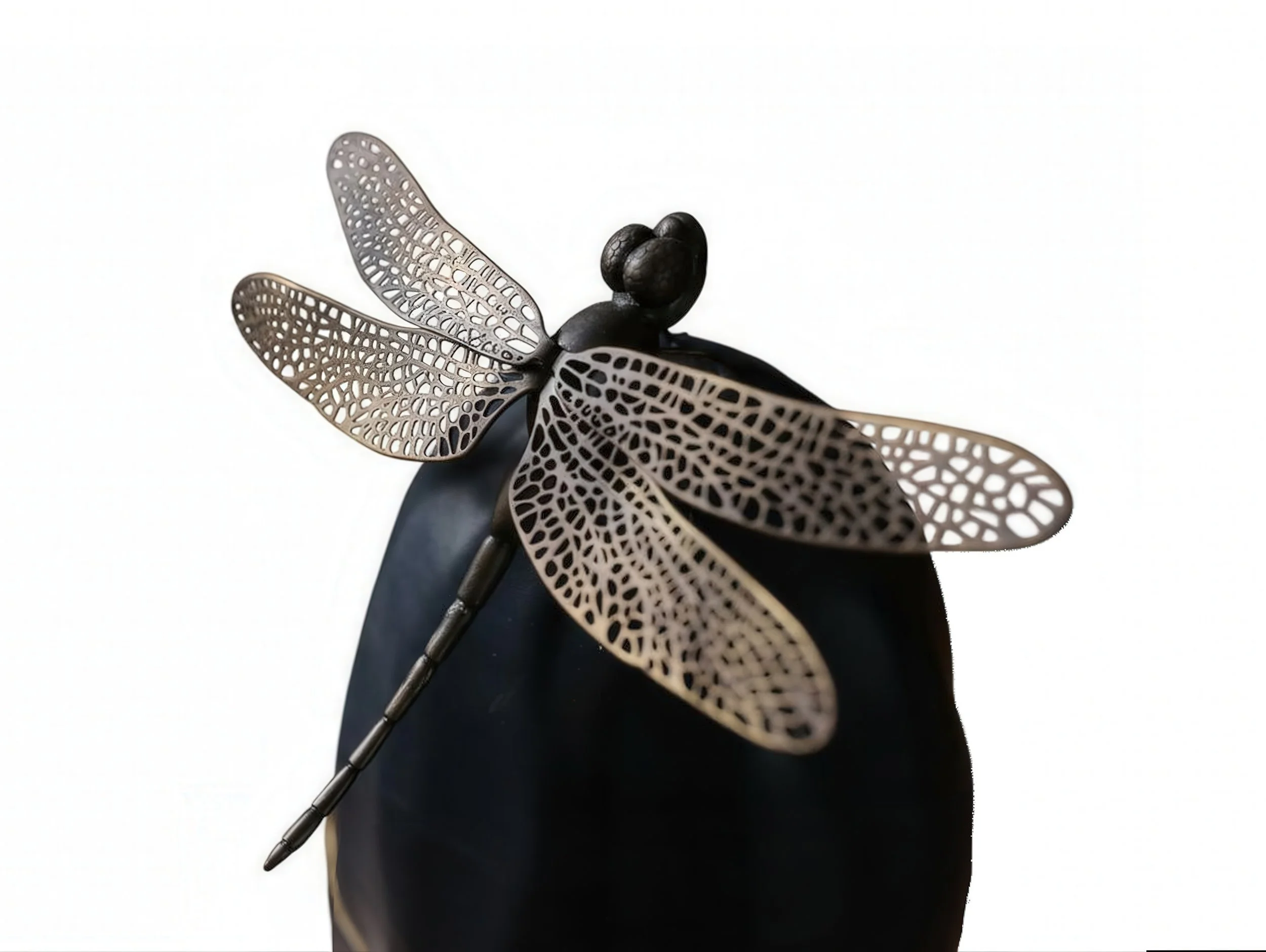 dragonfly-champagne-cooler-blue-leather-750ml  7 Phone2x HiRes.jpg