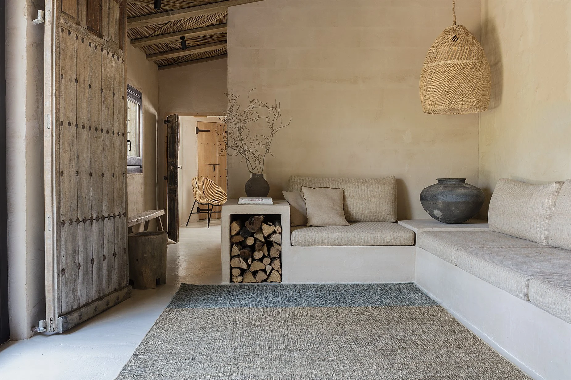 Bamburi light blue ambiente 2.jpg