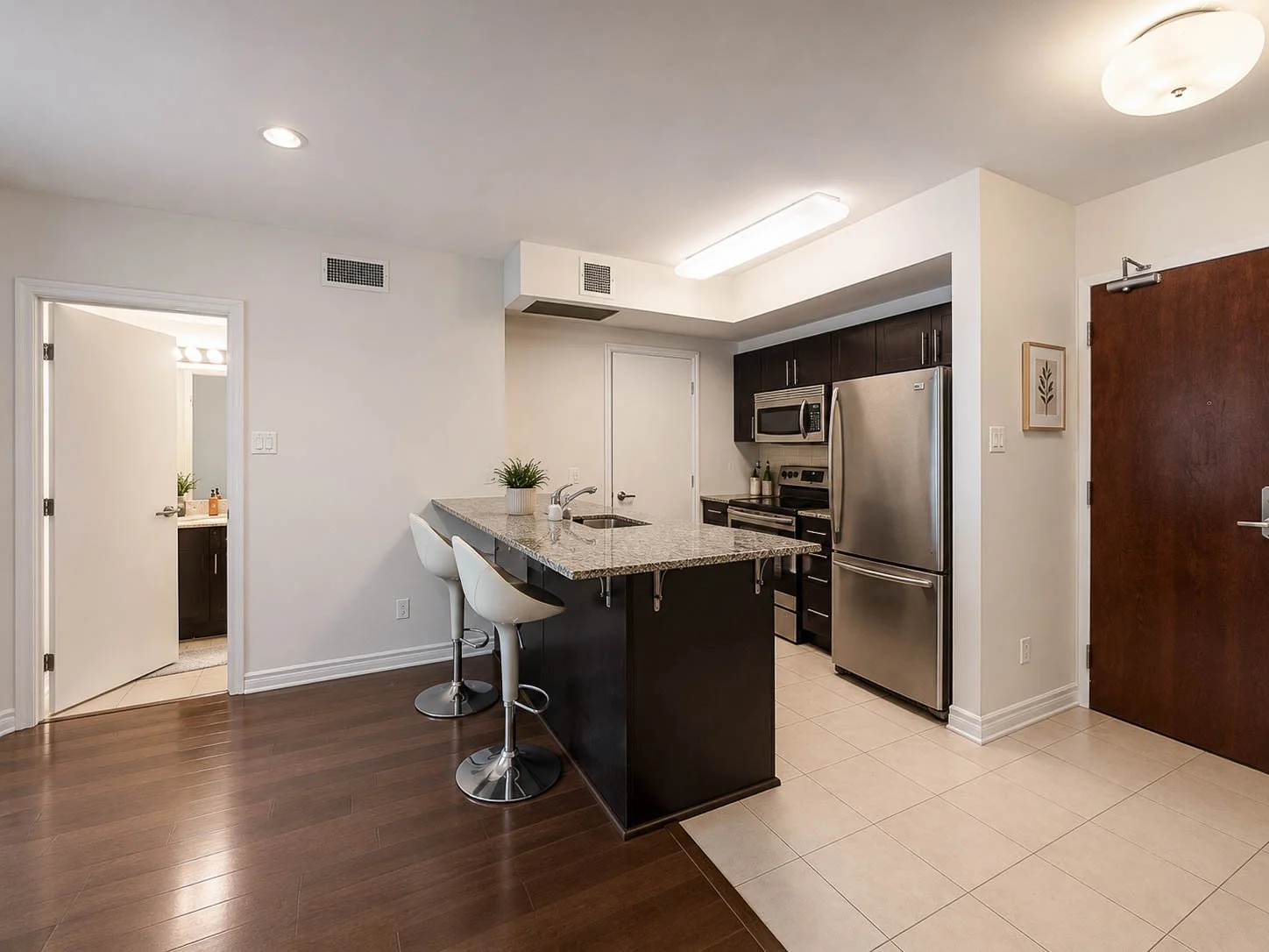 Kitchen 1.jpg
