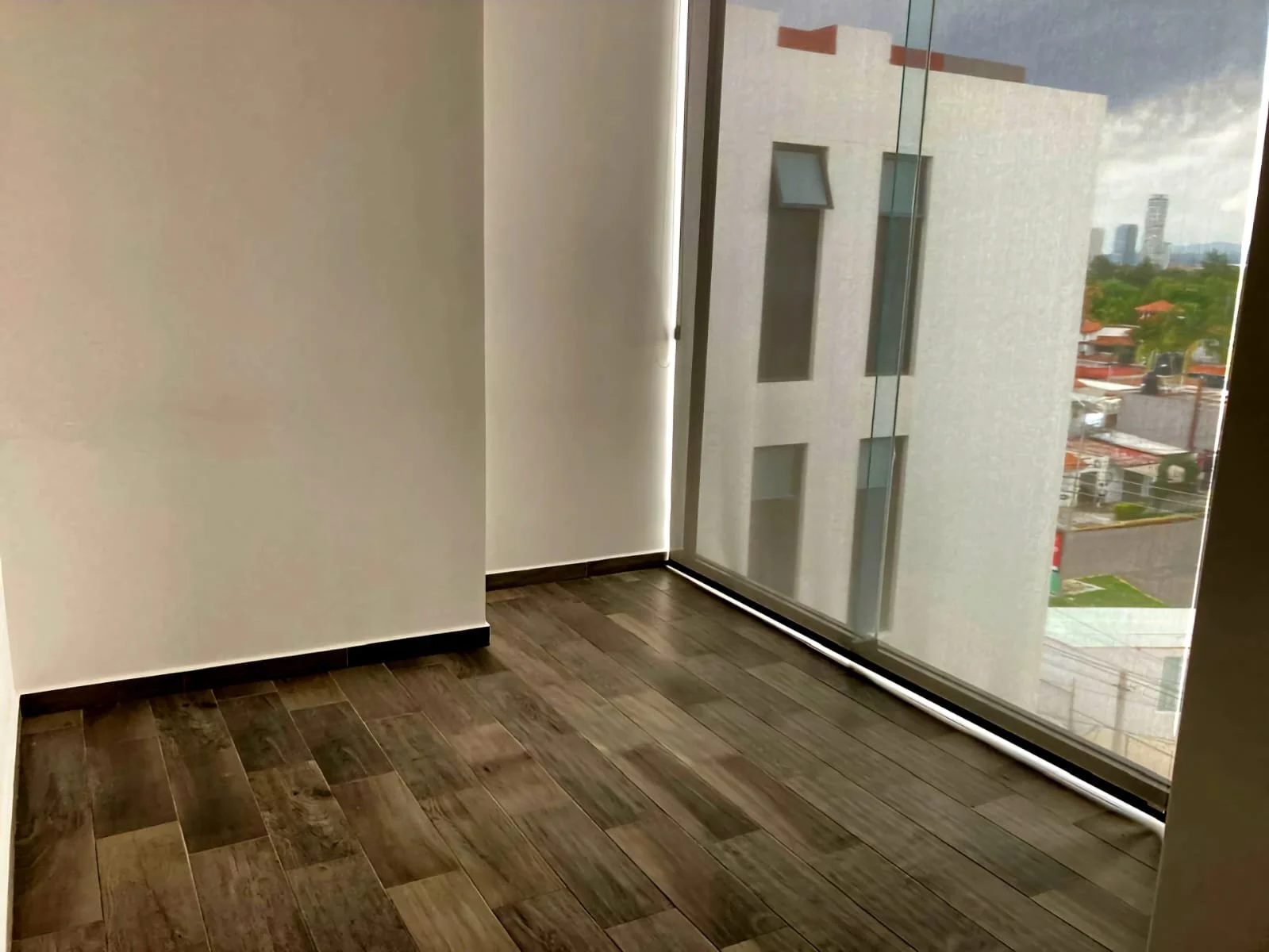 WhatsApp Image 2025-12-03 at 17.05.37 (4).jpeg