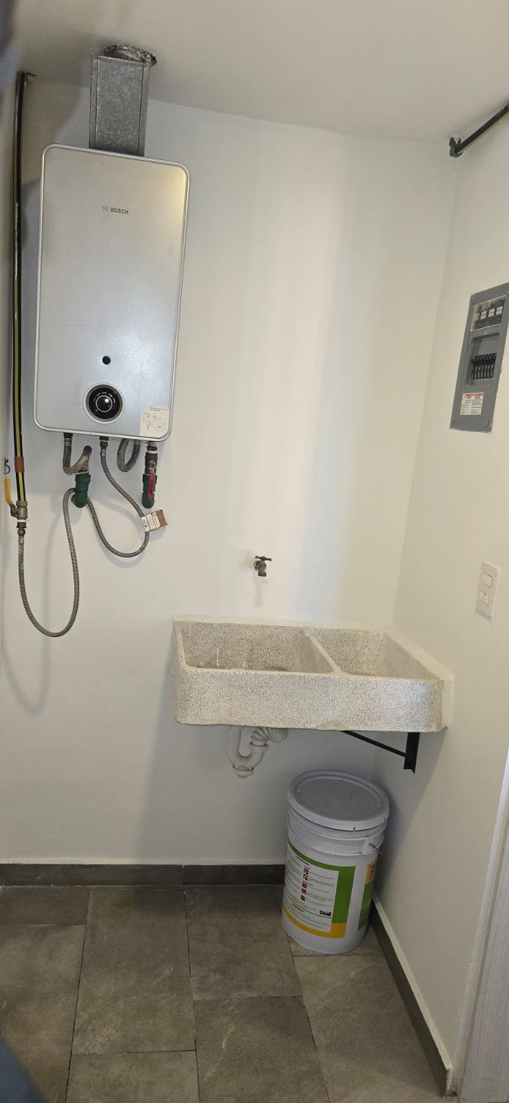 WhatsApp Image 2025-12-18 at 19.23.02.jpeg