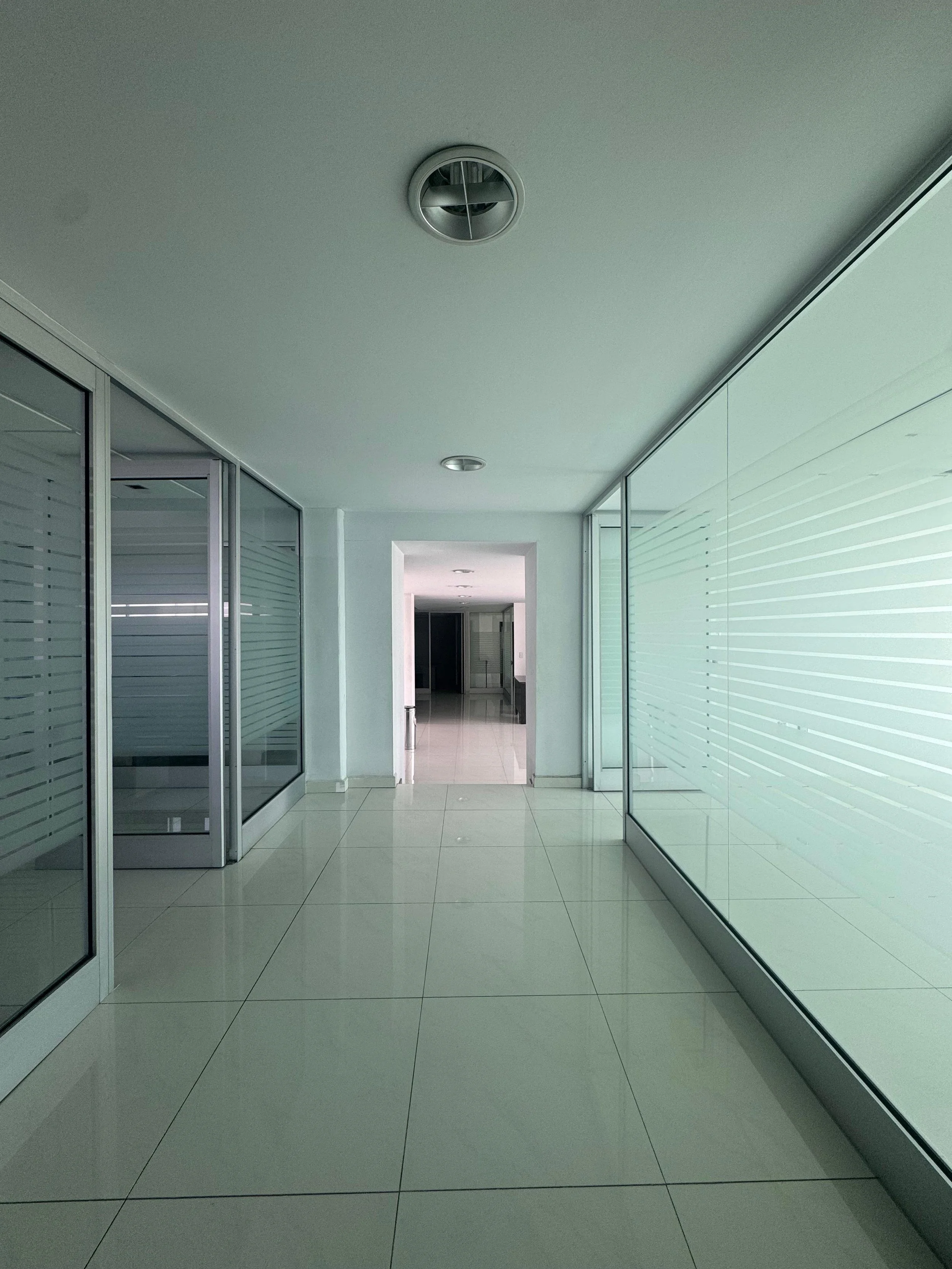 WhatsApp Image 2025-11-16 at 15.21.04 (18).jpeg